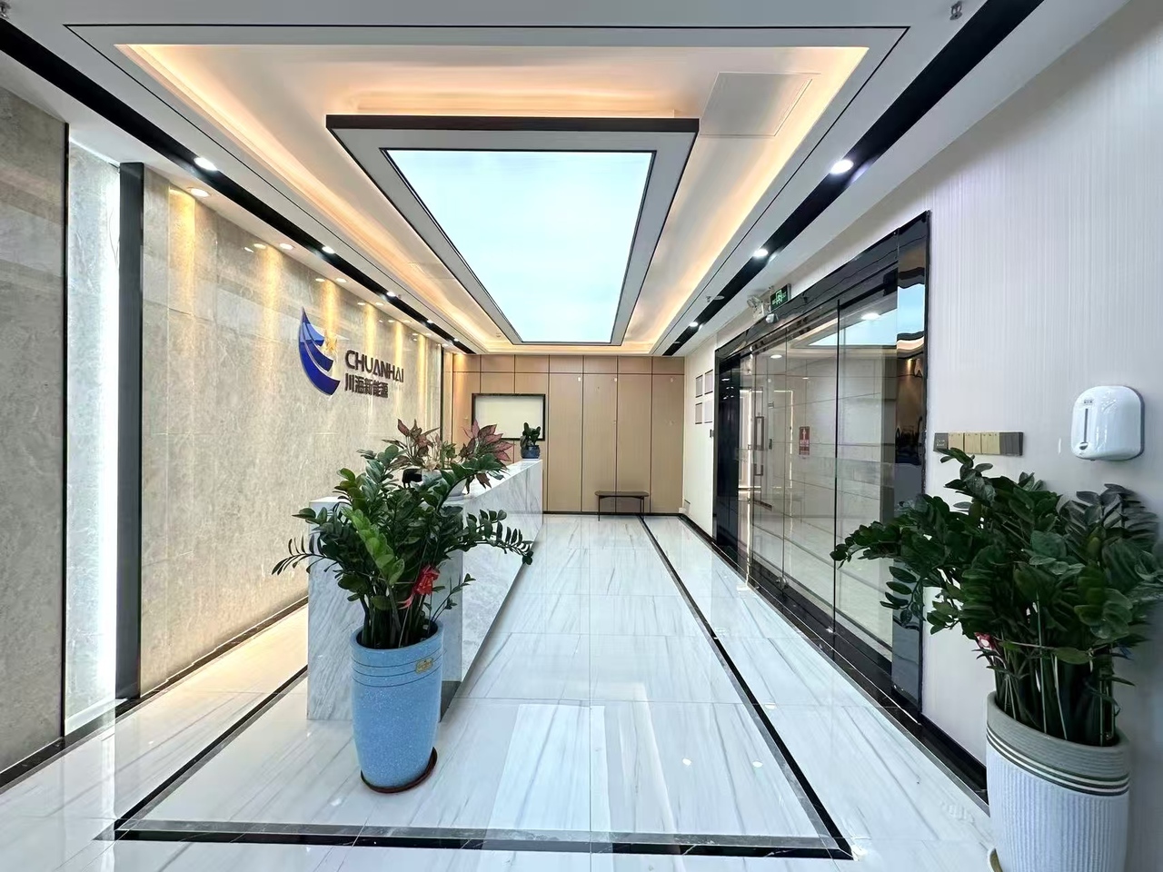 深圳卓越世纪中心二手房房源图片