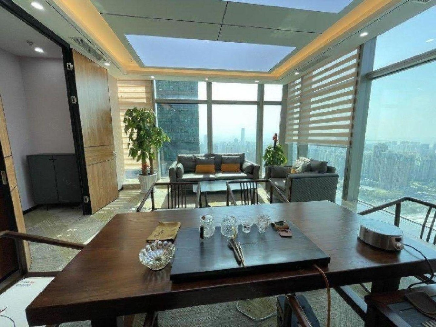 深圳卓越世纪中心二手房房源图片