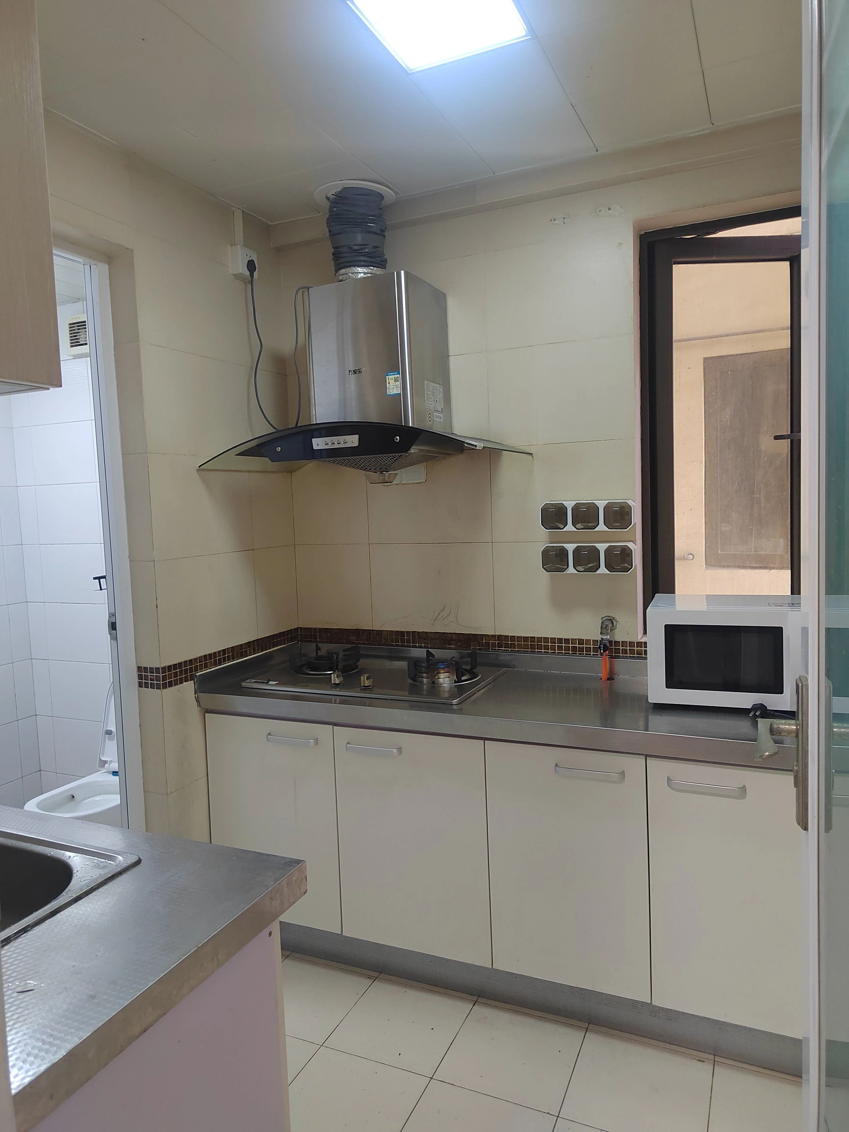 深圳英郡年华花园一期二手房房源图片