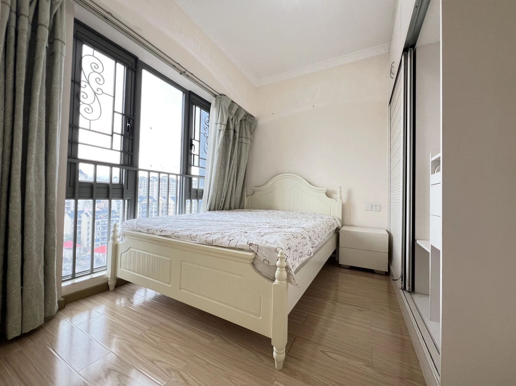 深圳星都豪庭二手房房源图片