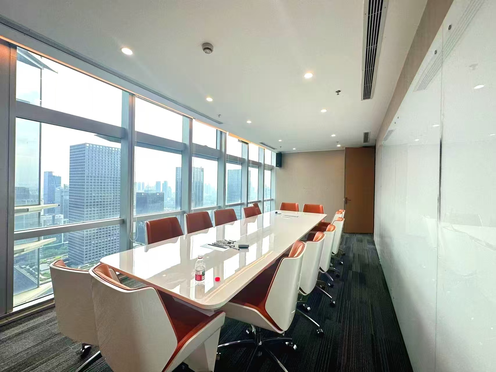 深圳中国凤凰大厦二手房房源图片