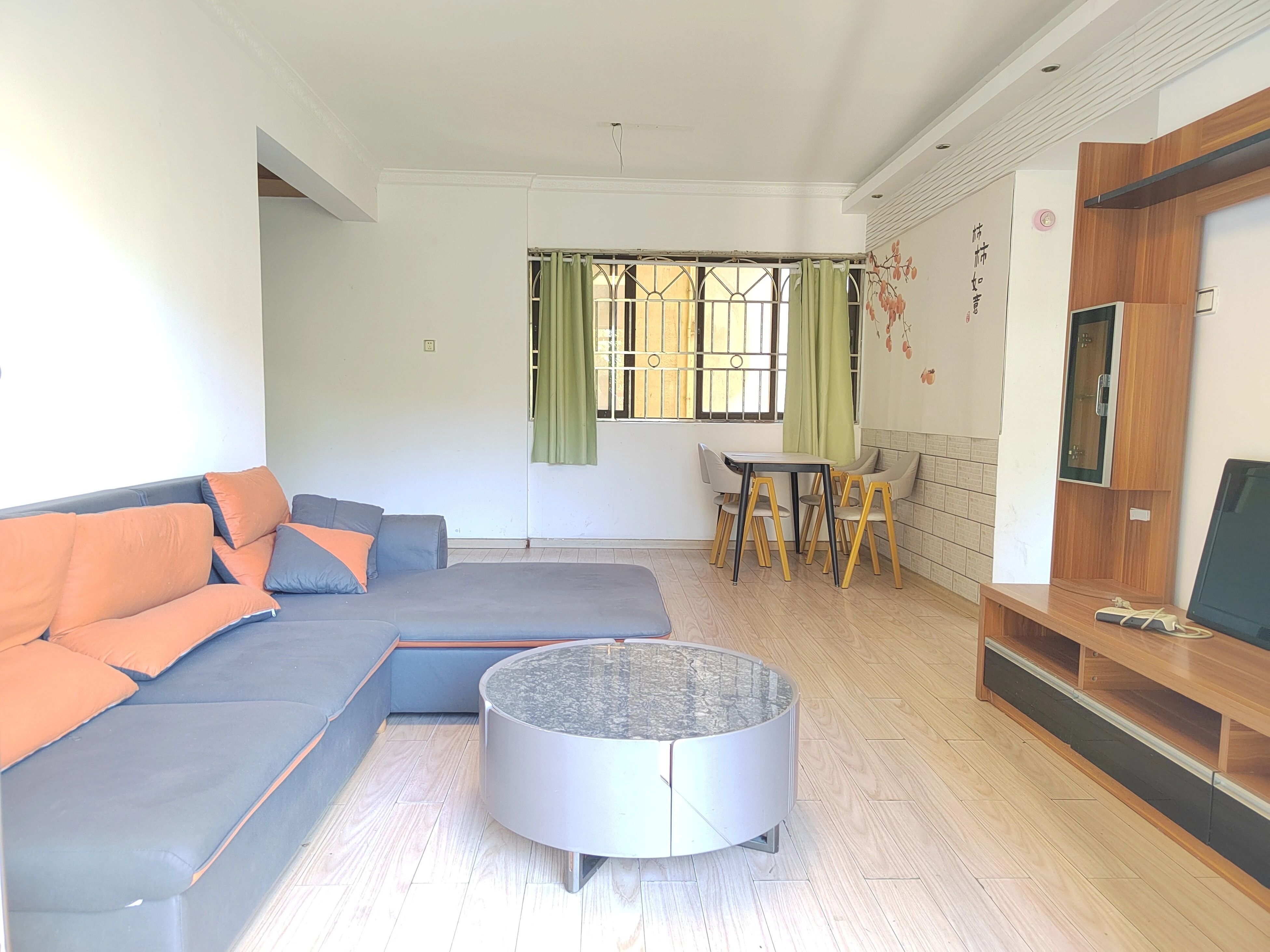 深圳英郡年华一期二手房房源图片