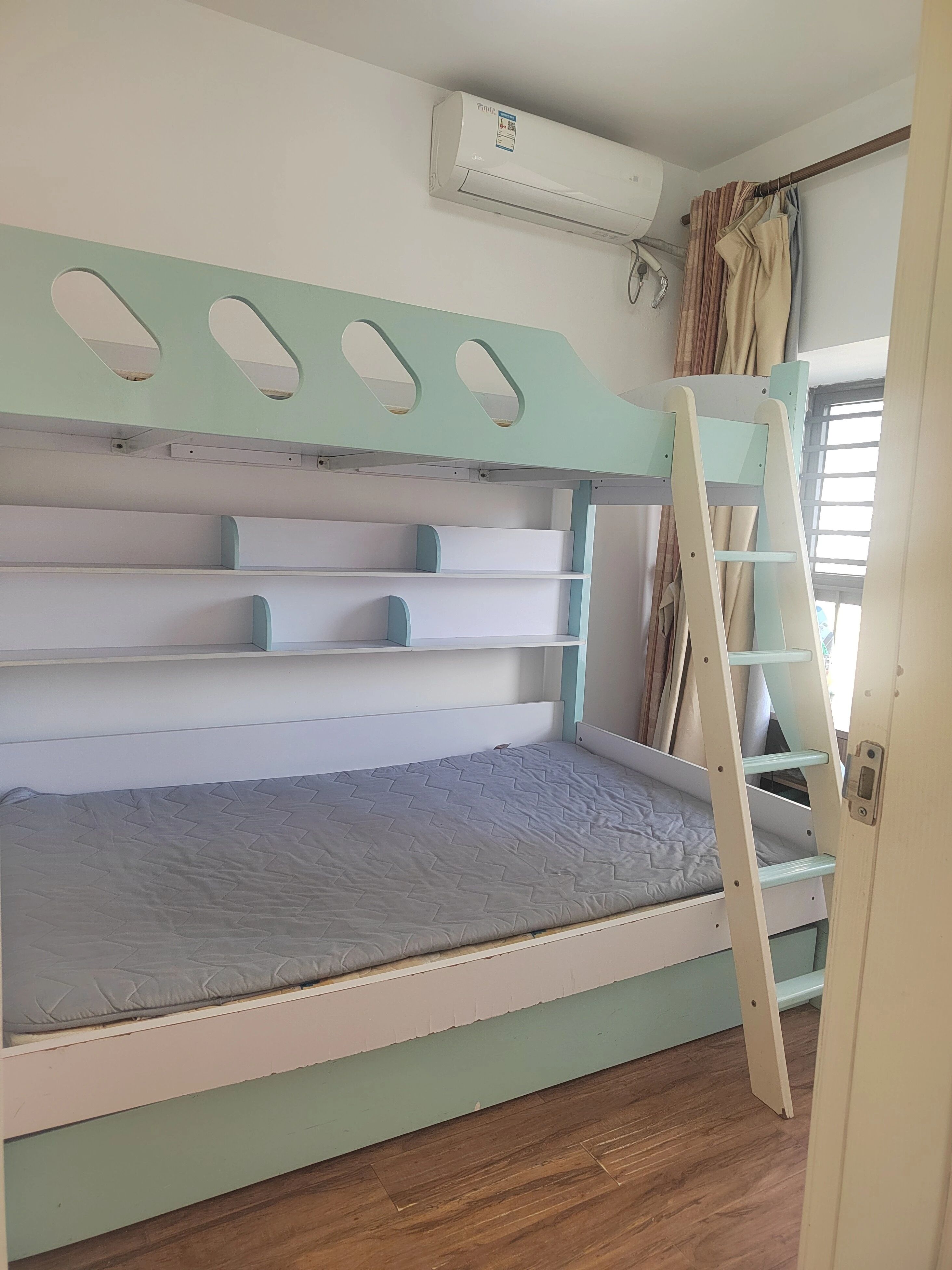 深圳英郡年华花园一期二手房房源图片