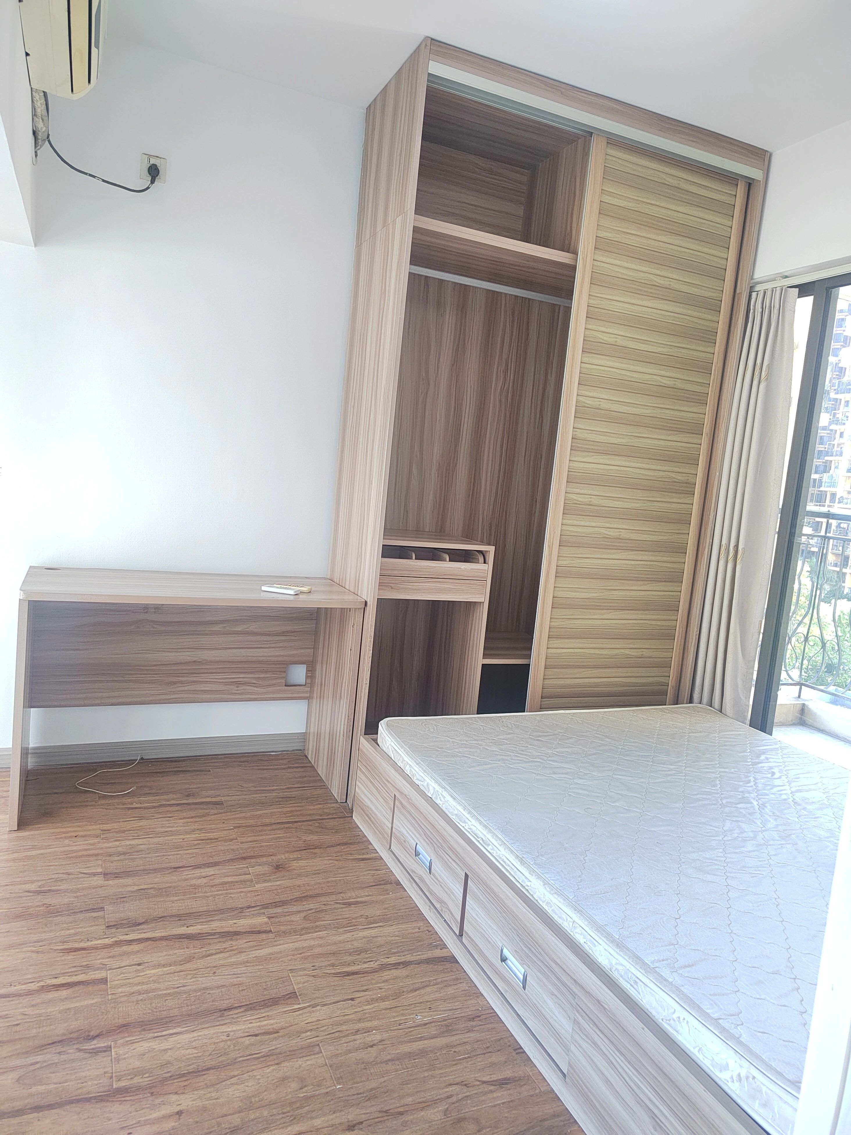 深圳英郡年华花园一期二手房房源图片