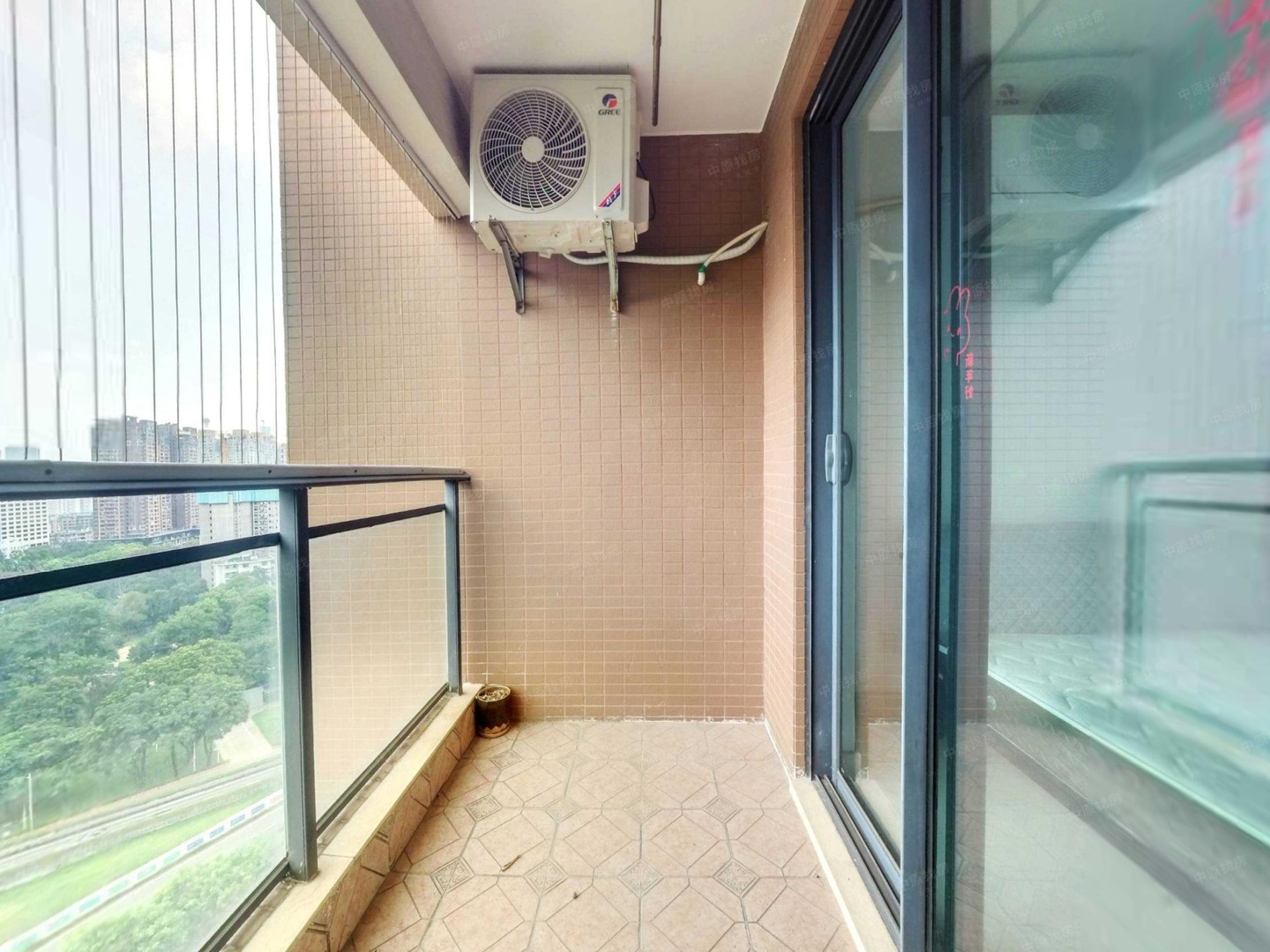 深圳合正锦湖逸园二手房房源图片