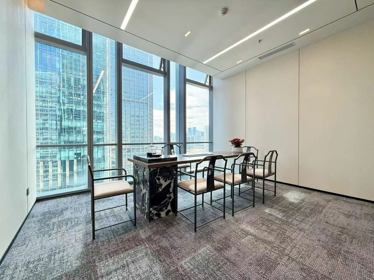 深圳卓越世纪中心二手房房源图片