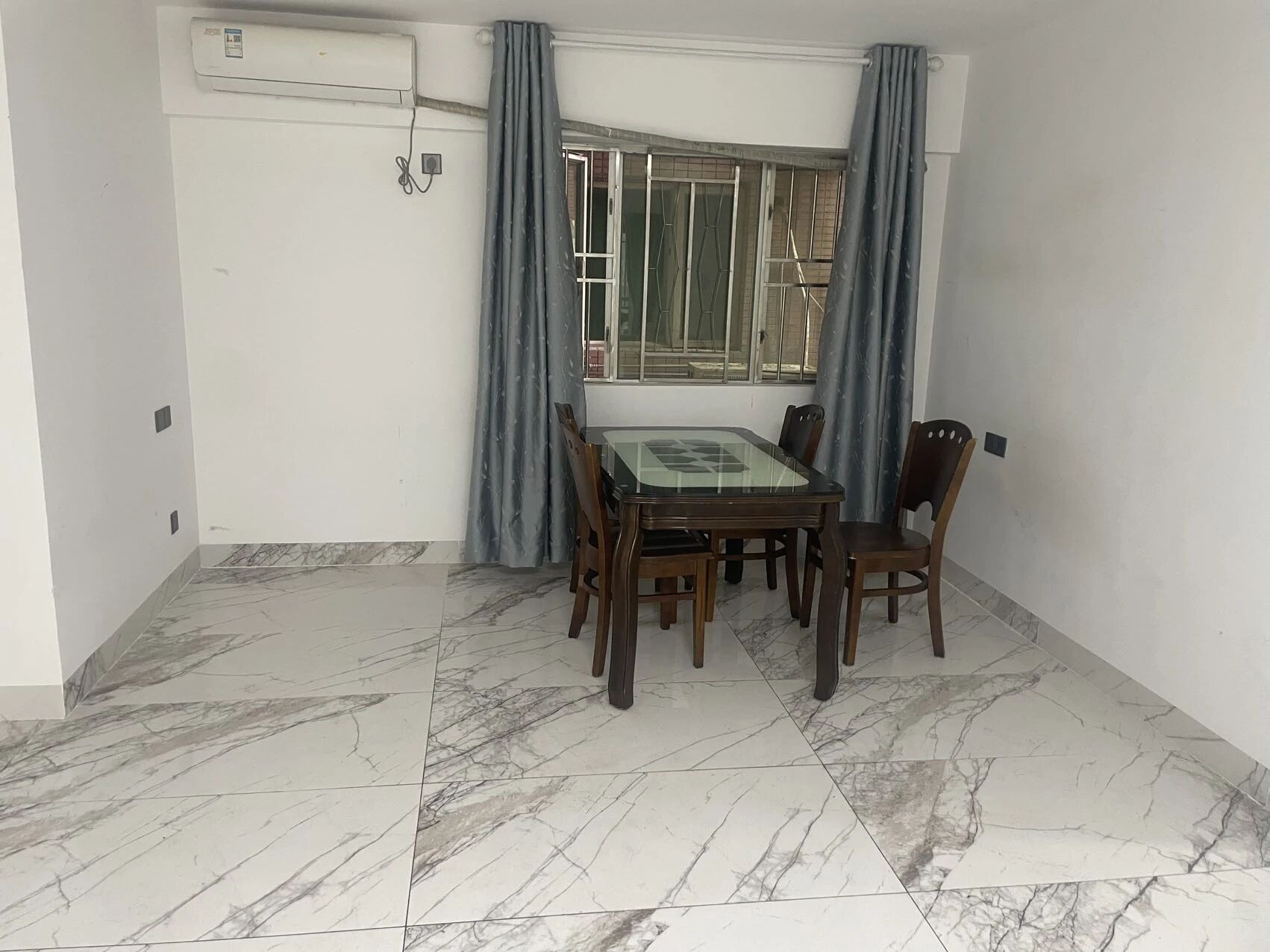 深圳云峰花园二手房房源图片