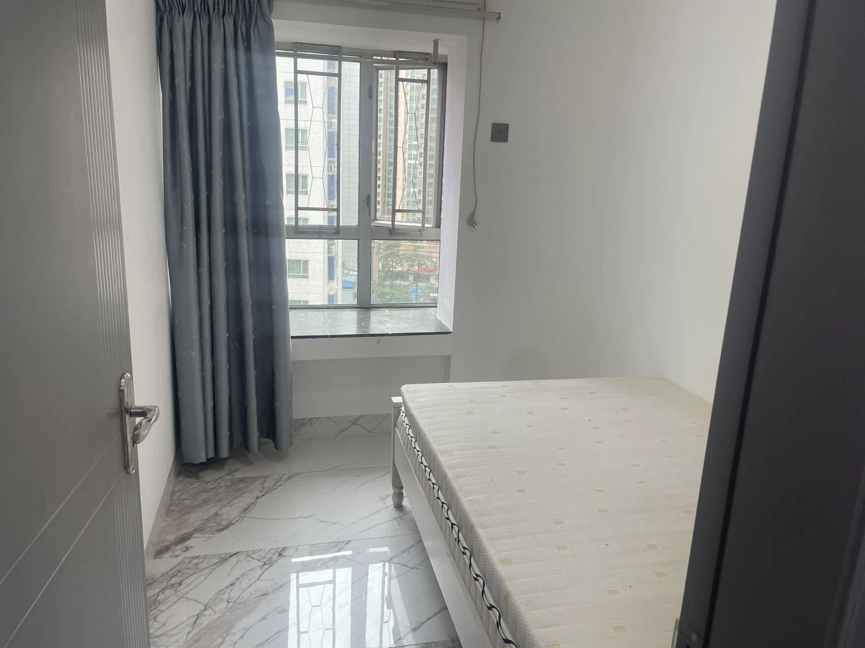 深圳云峰花园二手房房源图片