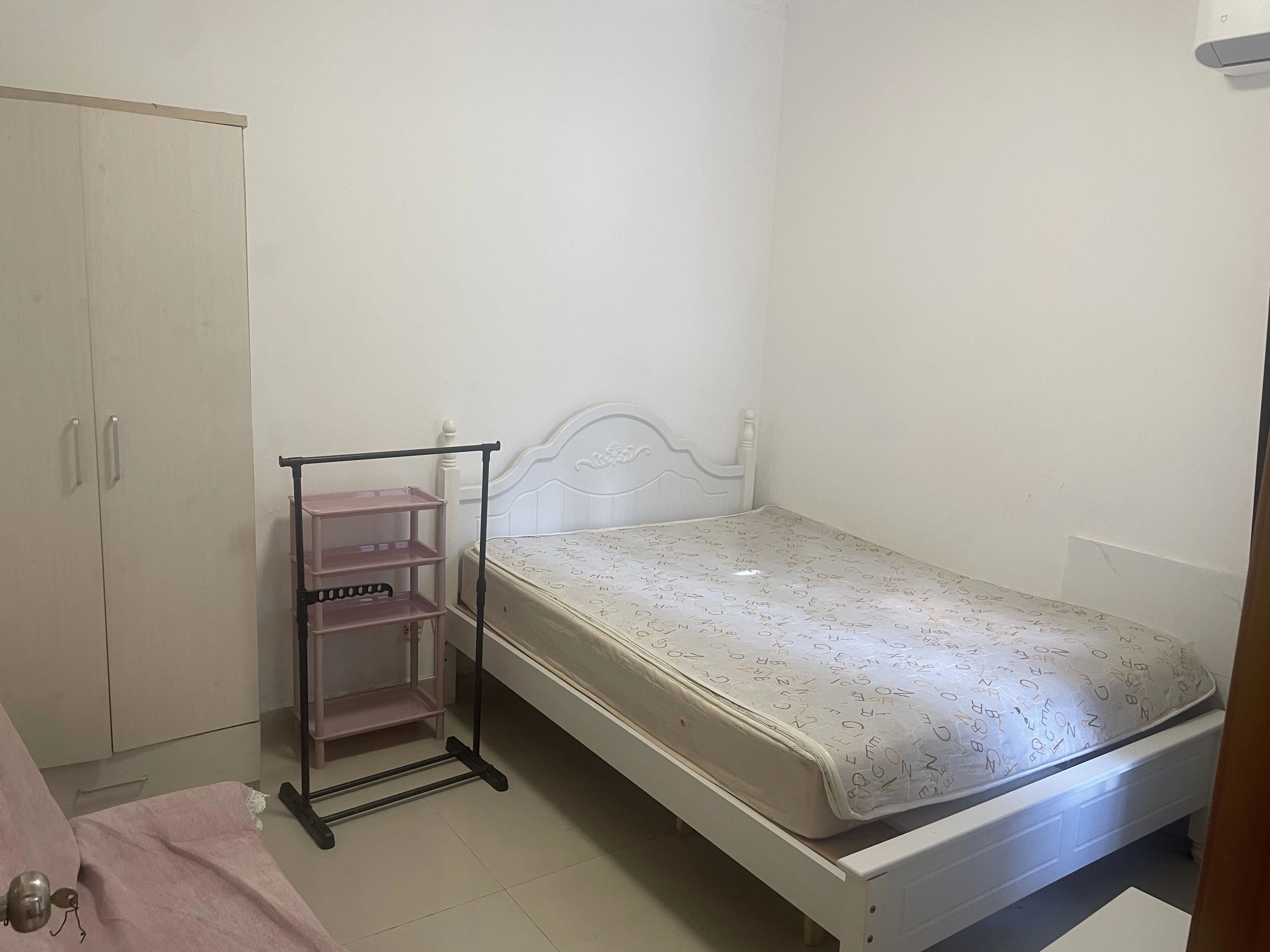 深圳庐山花园二手房房源图片