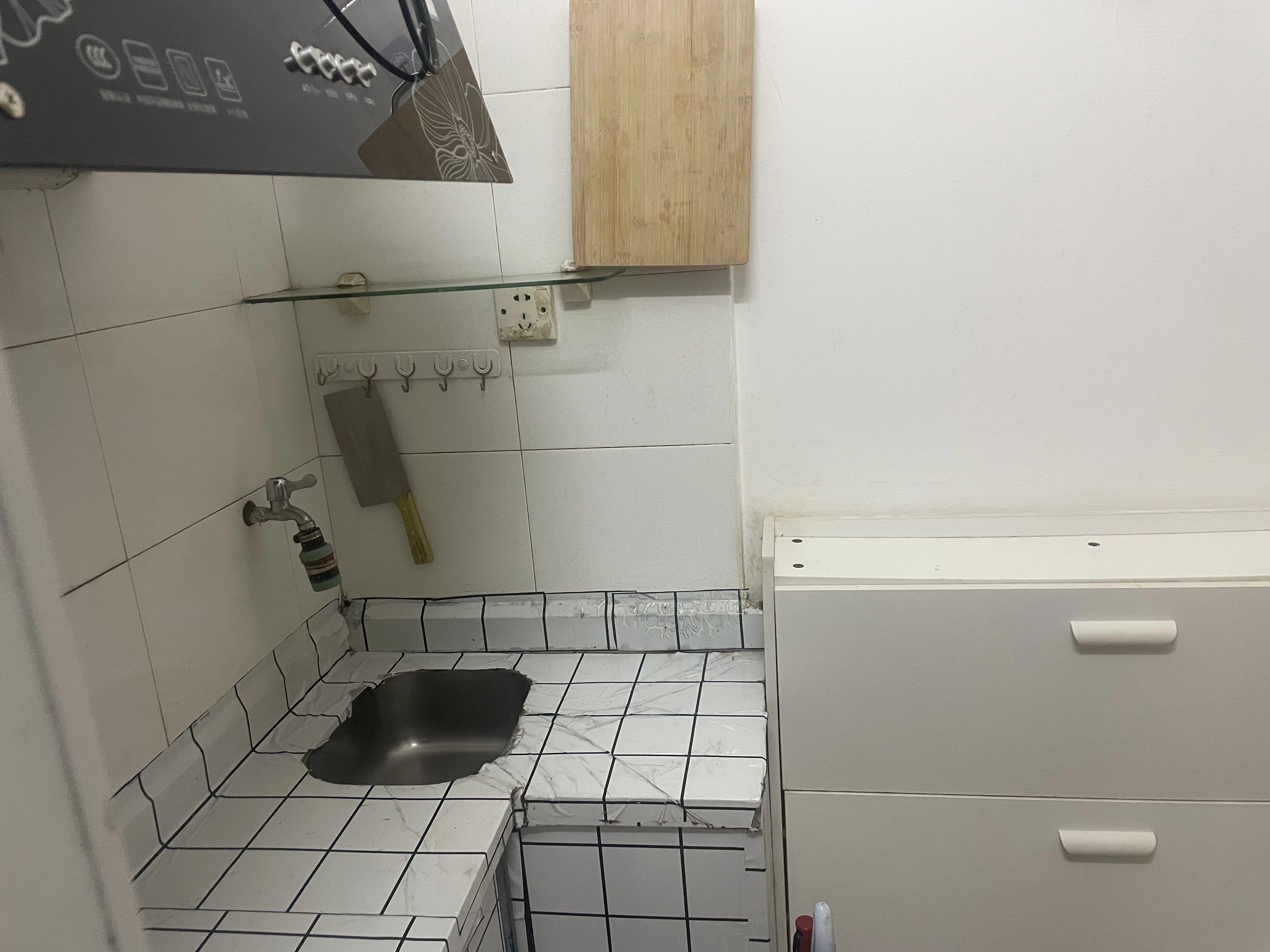 深圳庐山花园二手房房源图片