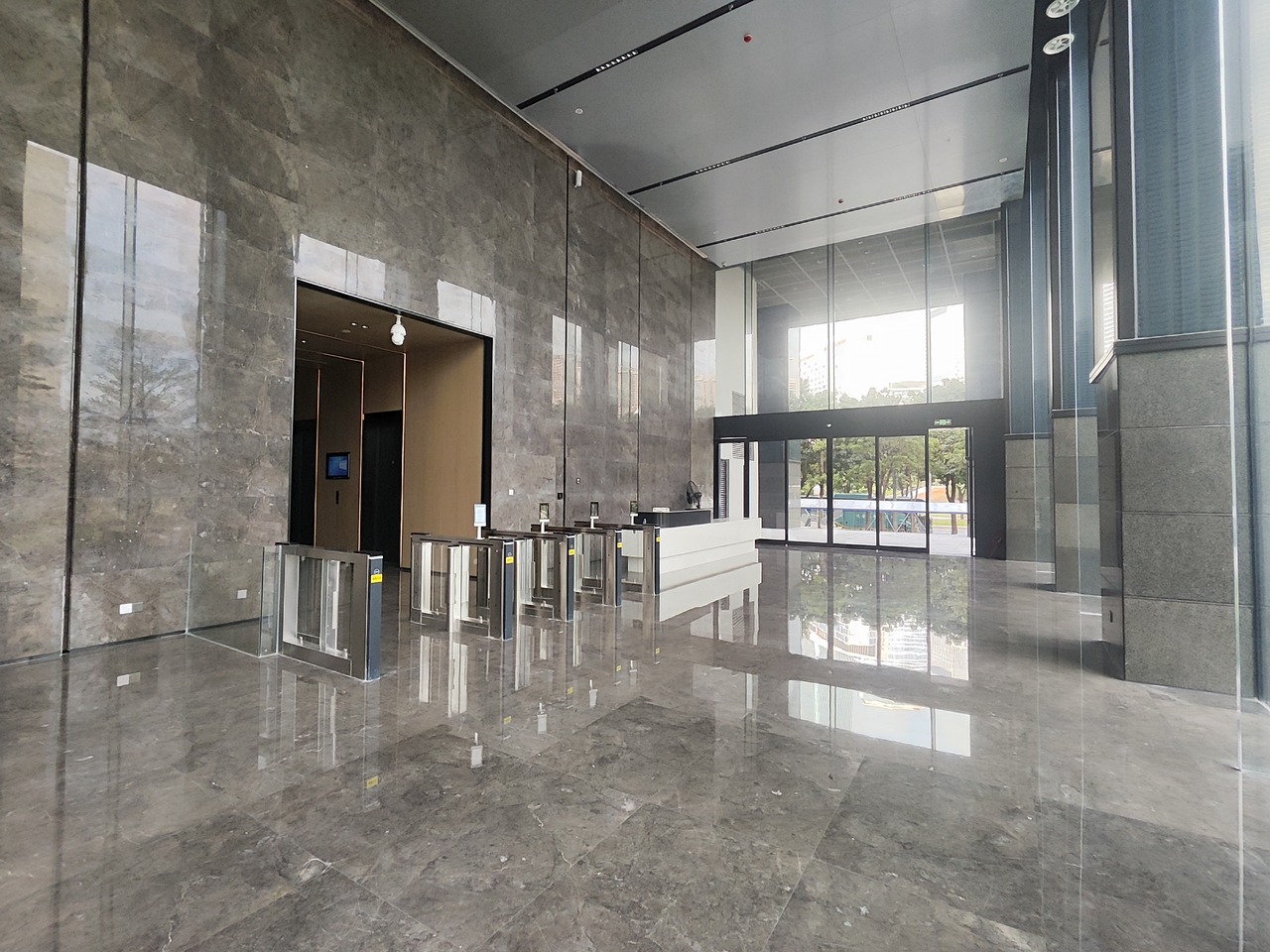 深圳前湾(地铁站)二手房房源图片