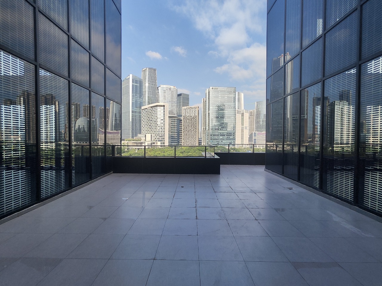 深圳前湾(地铁站)二手房房源图片