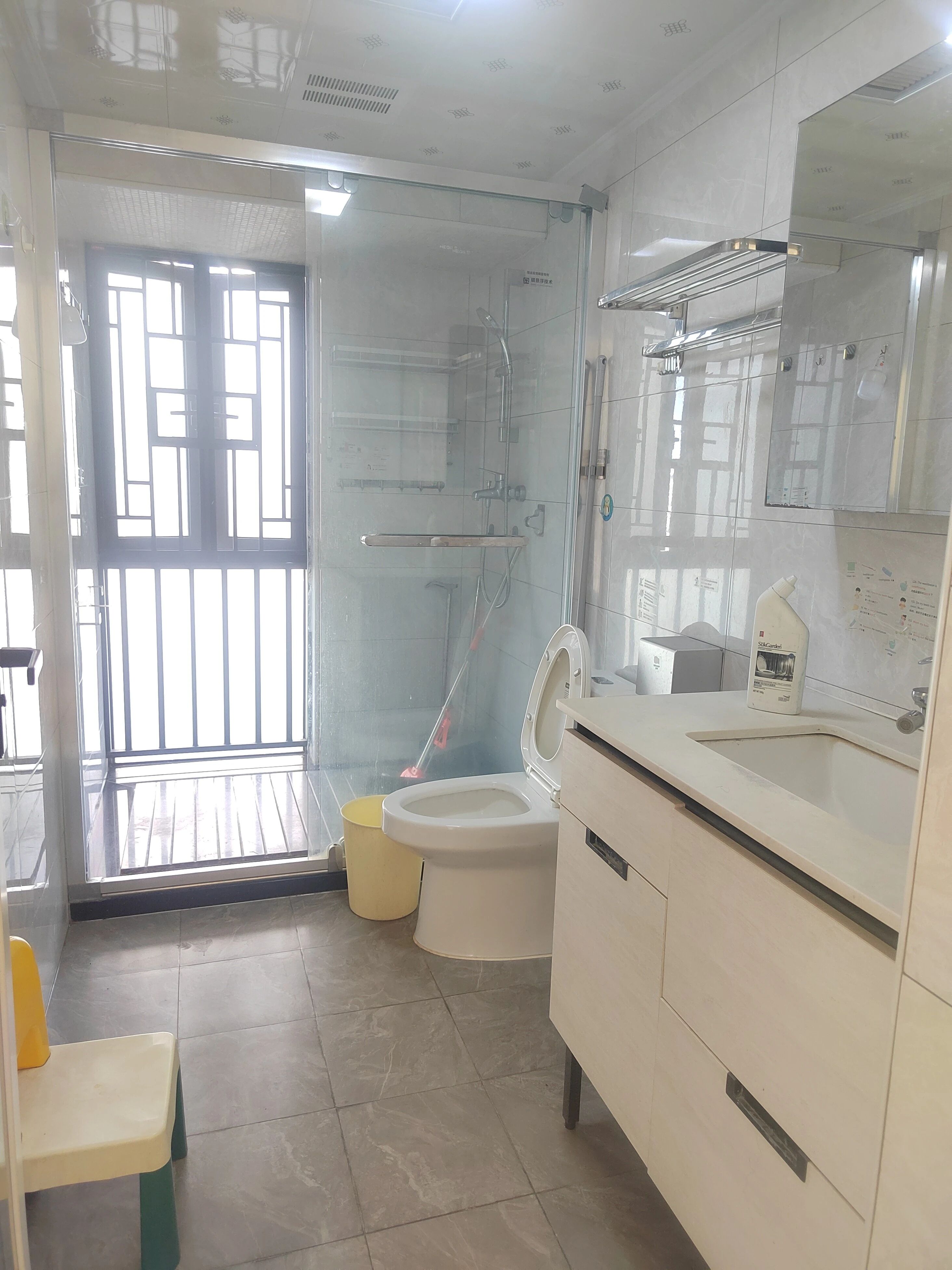 深圳英郡年华三期二手房房源图片