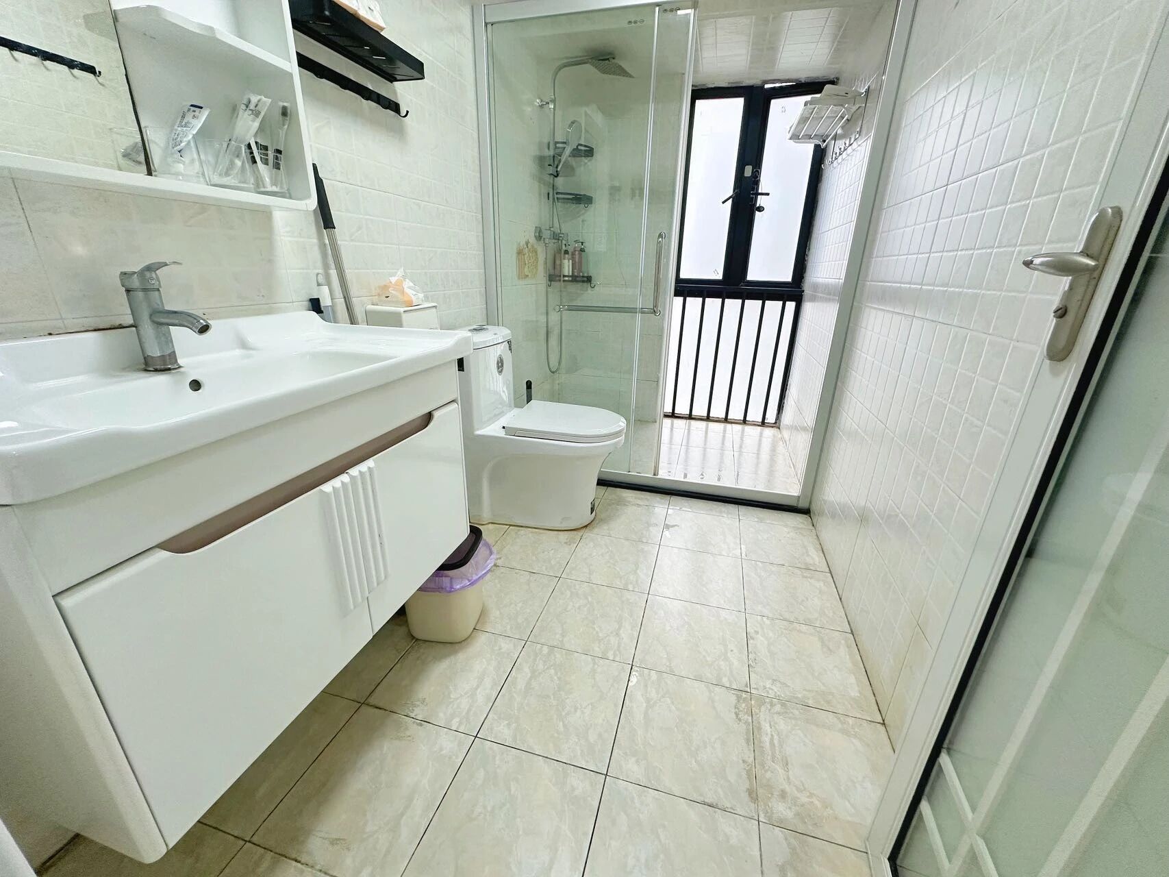 深圳英郡年华三期二手房房源图片