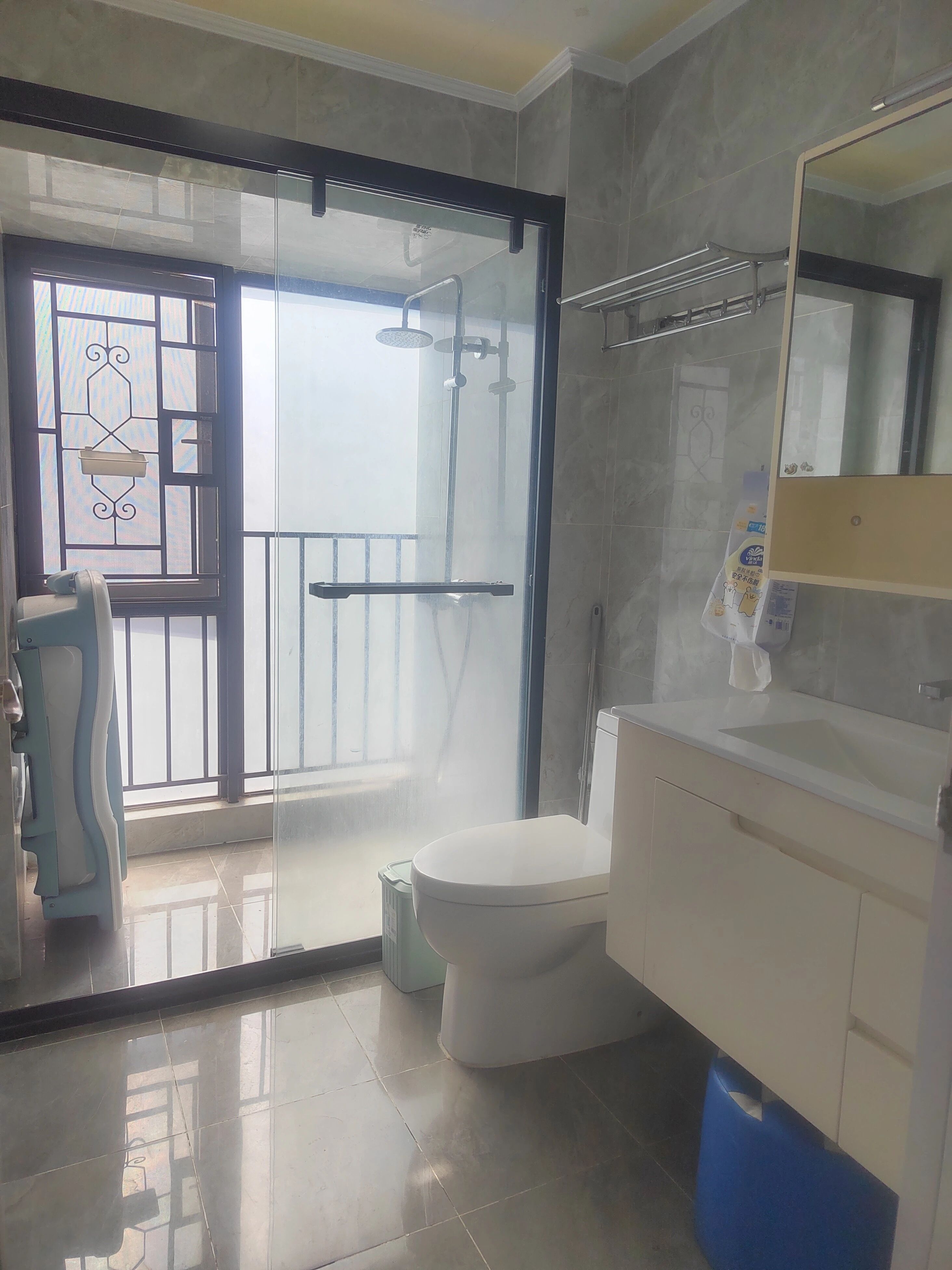 深圳联美新天地华府二手房房源图片