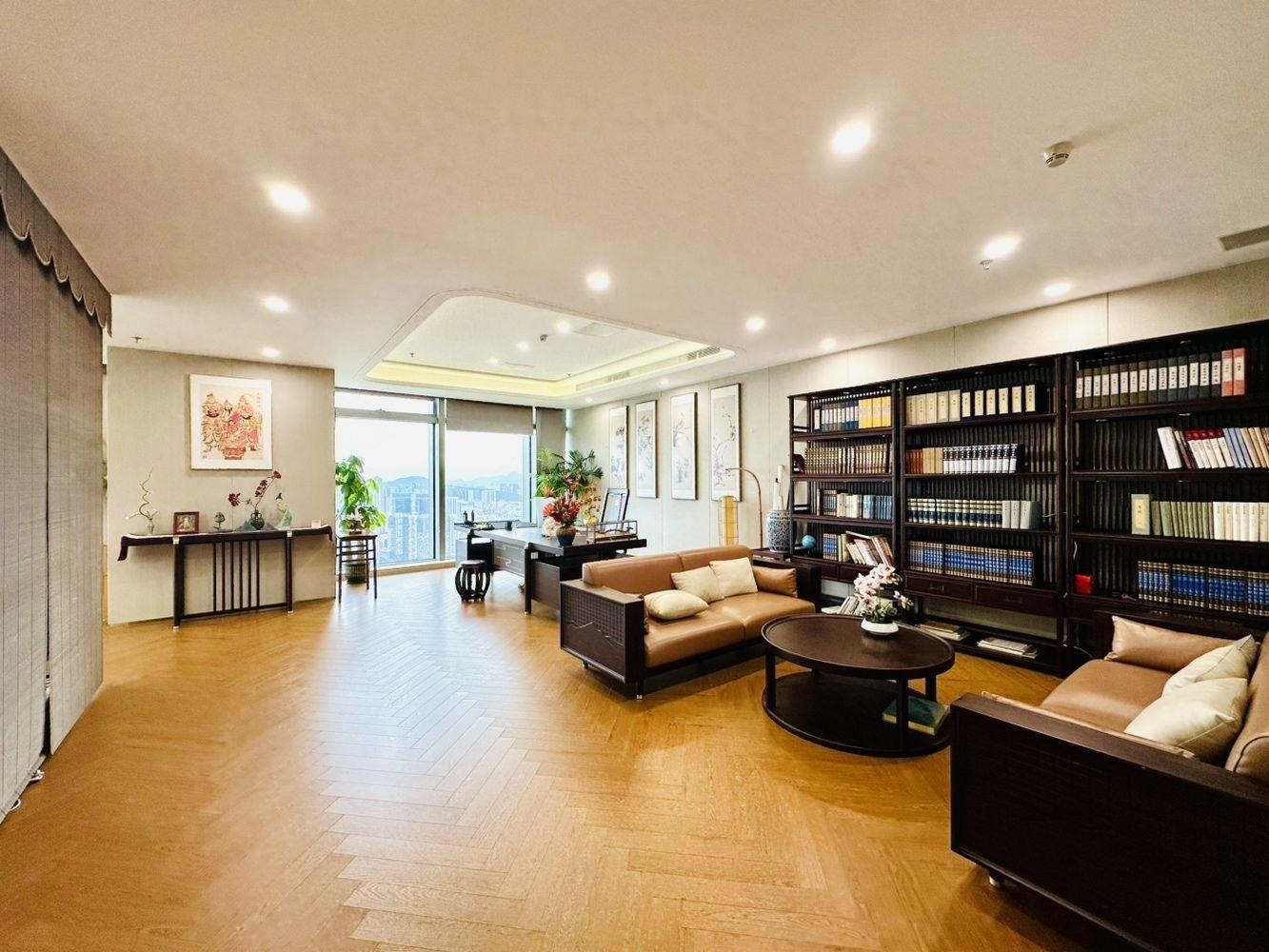 深圳卓越后海中心二手房房源图片