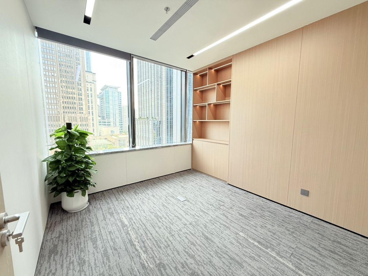 深圳中国港中旅大厦二手房房源图片