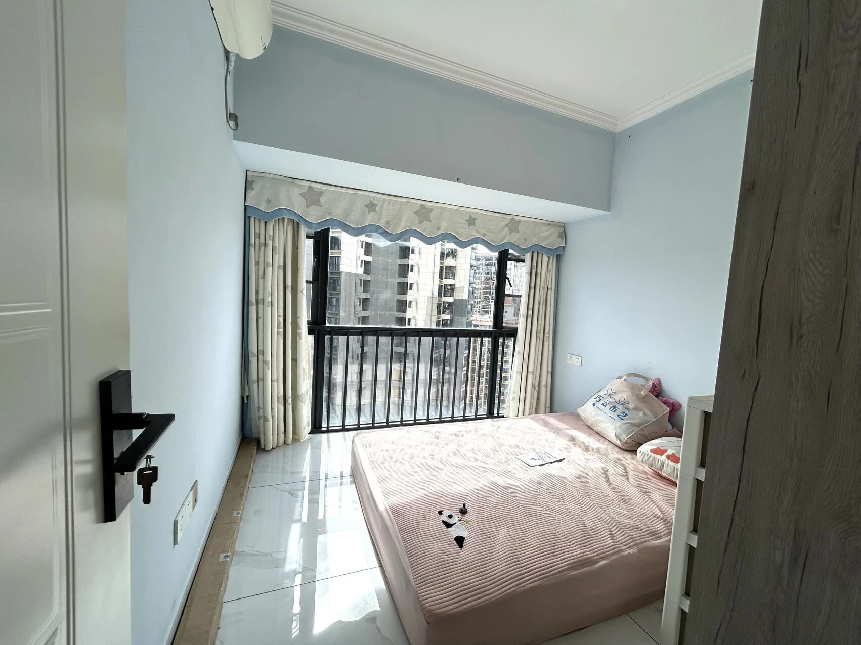 深圳英郡年华三期二手房房源图片