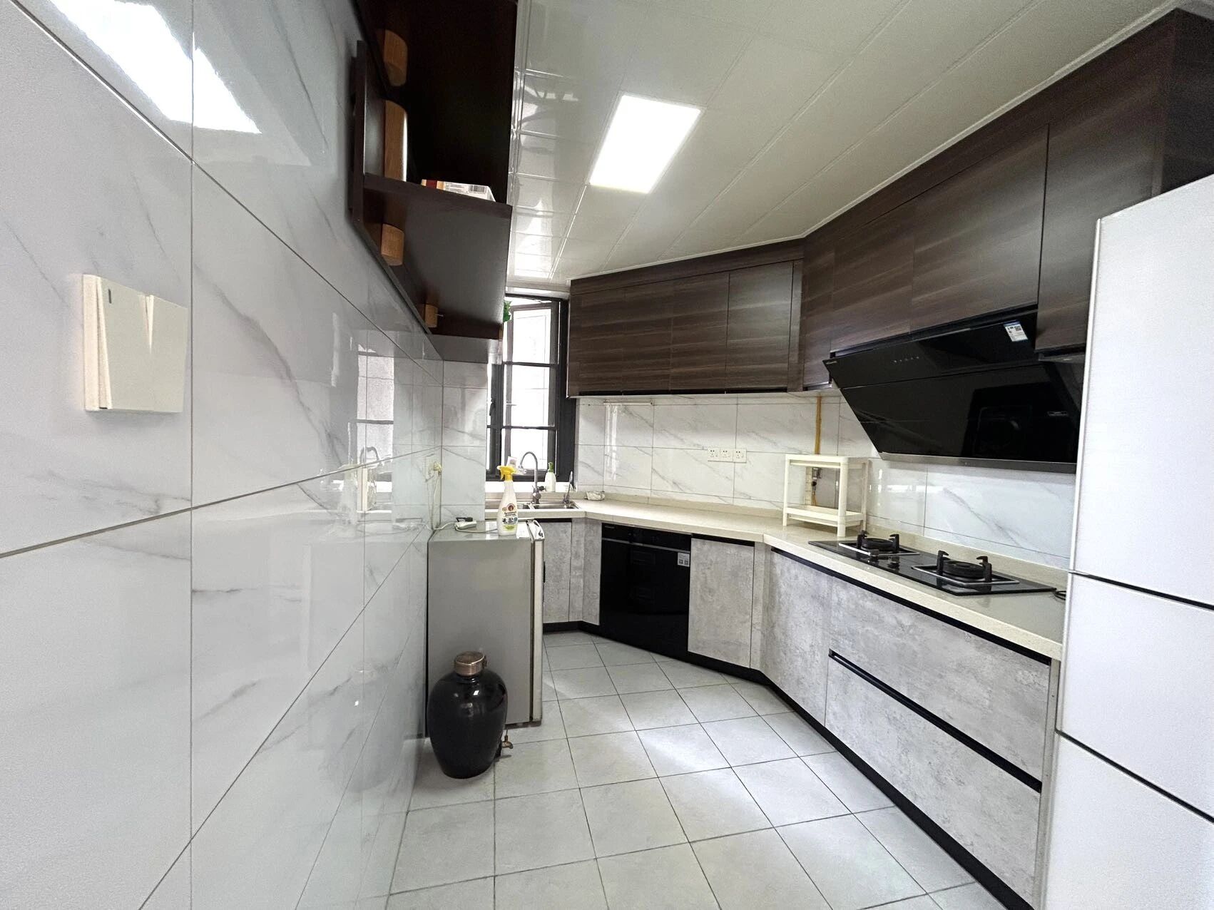 深圳英郡年华三期二手房房源图片