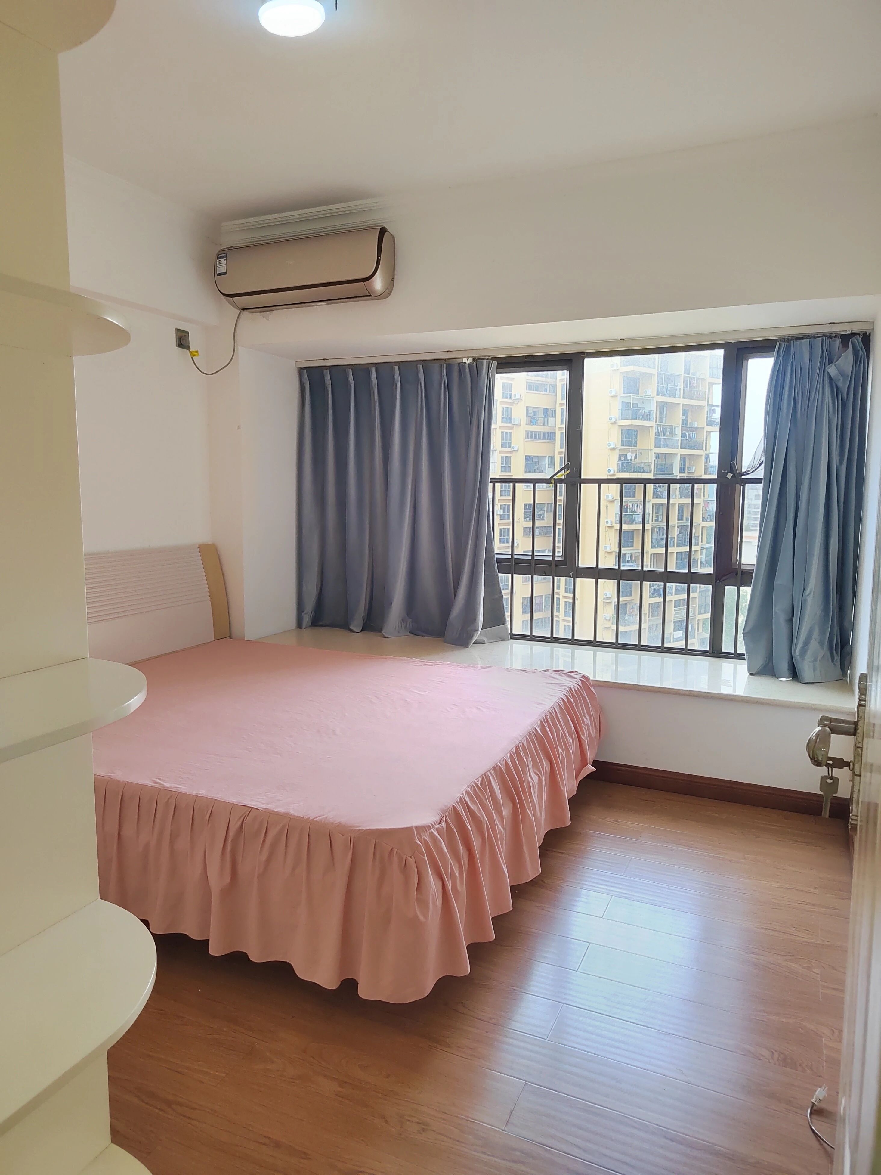 深圳英郡年华花园二期二手房房源图片