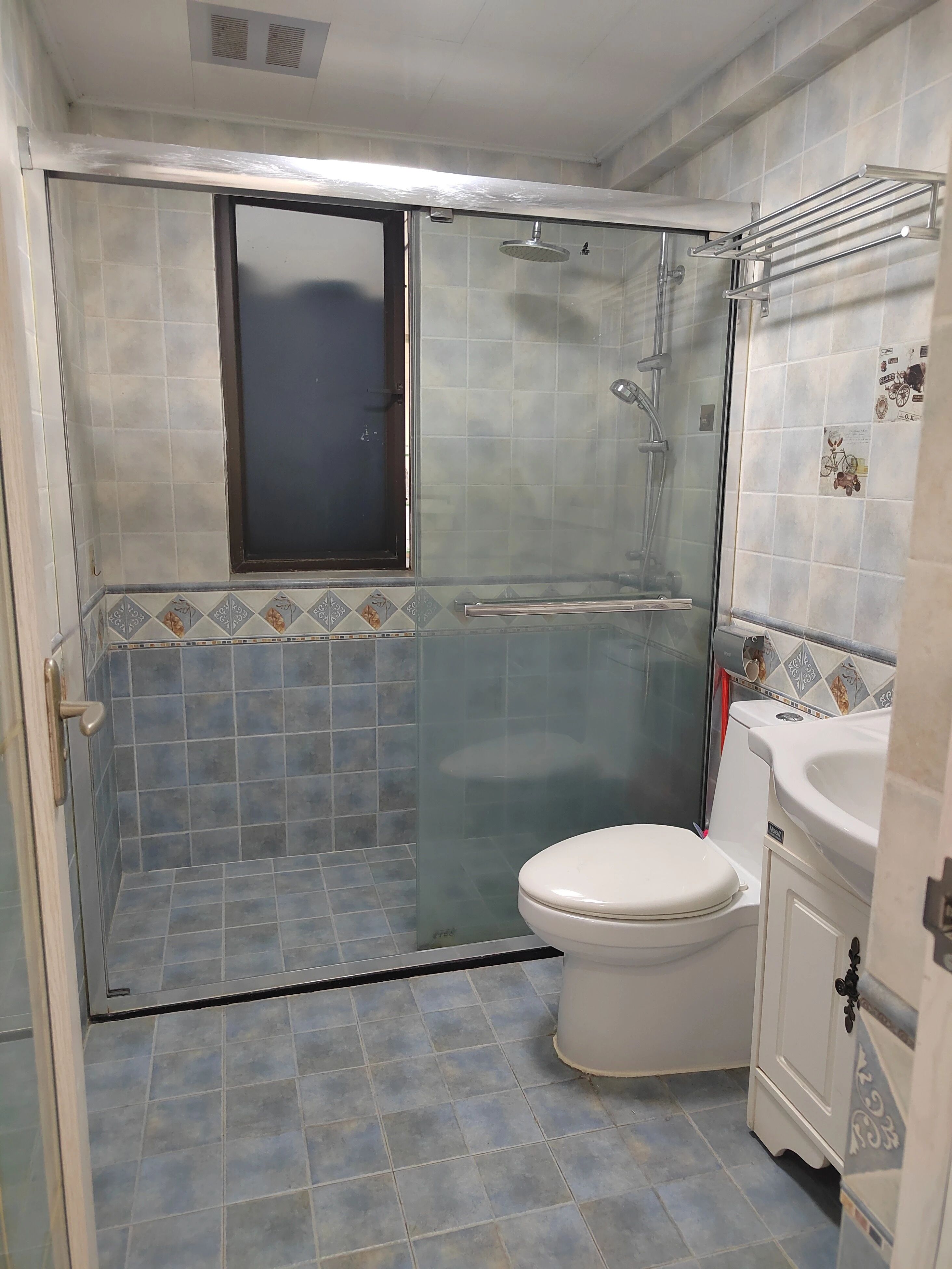 深圳英郡年华花园二期二手房房源图片