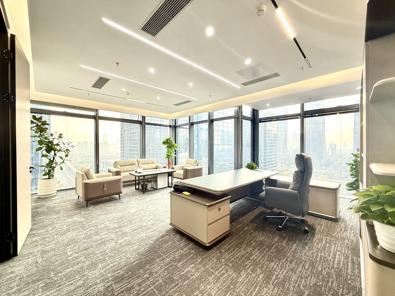 深圳卓越世纪中心二手房房源图片