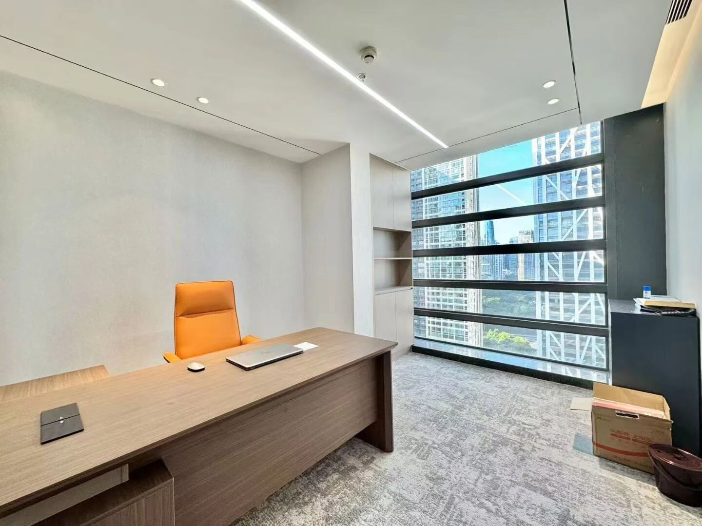 深圳中洲滨海商业中心二手房房源图片