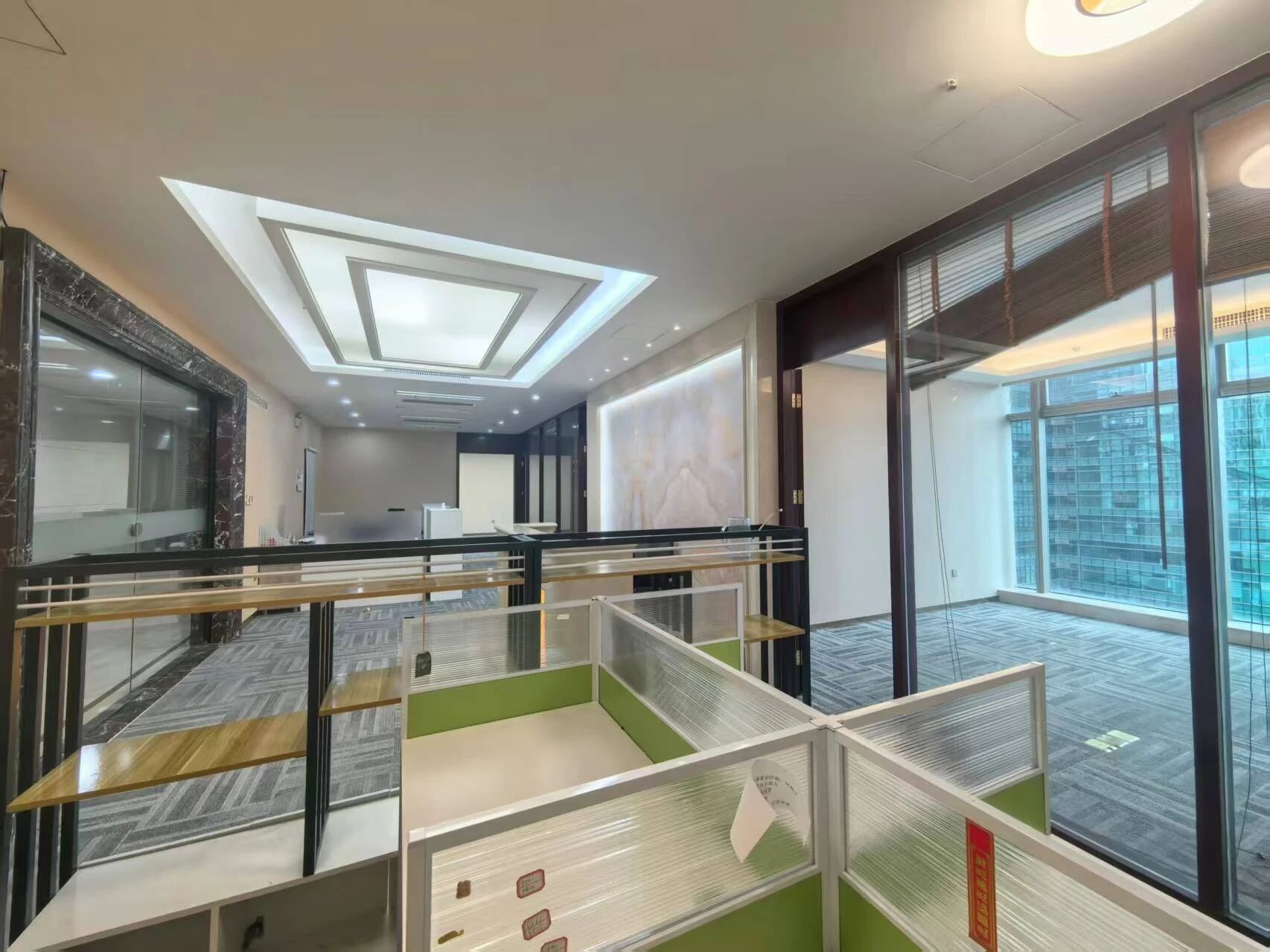 深圳卓越世纪中心二手房房源图片