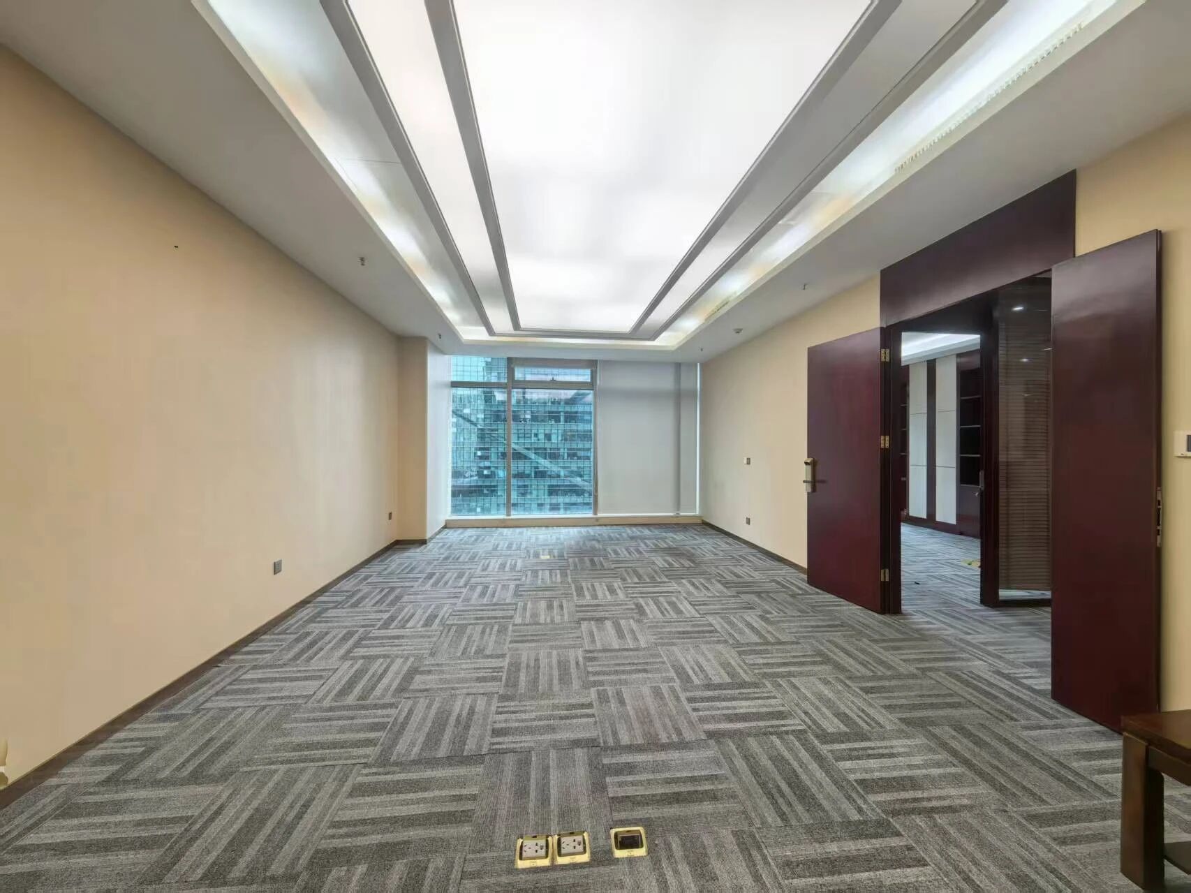 深圳卓越世纪中心二手房房源图片