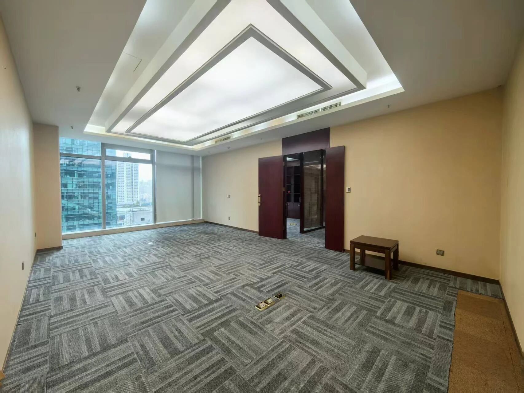 深圳卓越世纪中心二手房房源图片