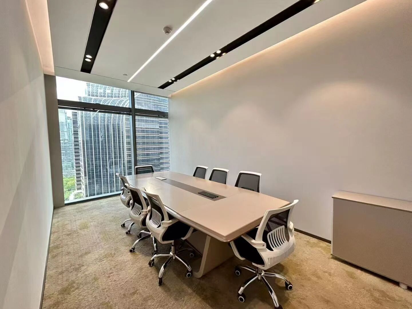 深圳中国凤凰大厦二手房房源图片