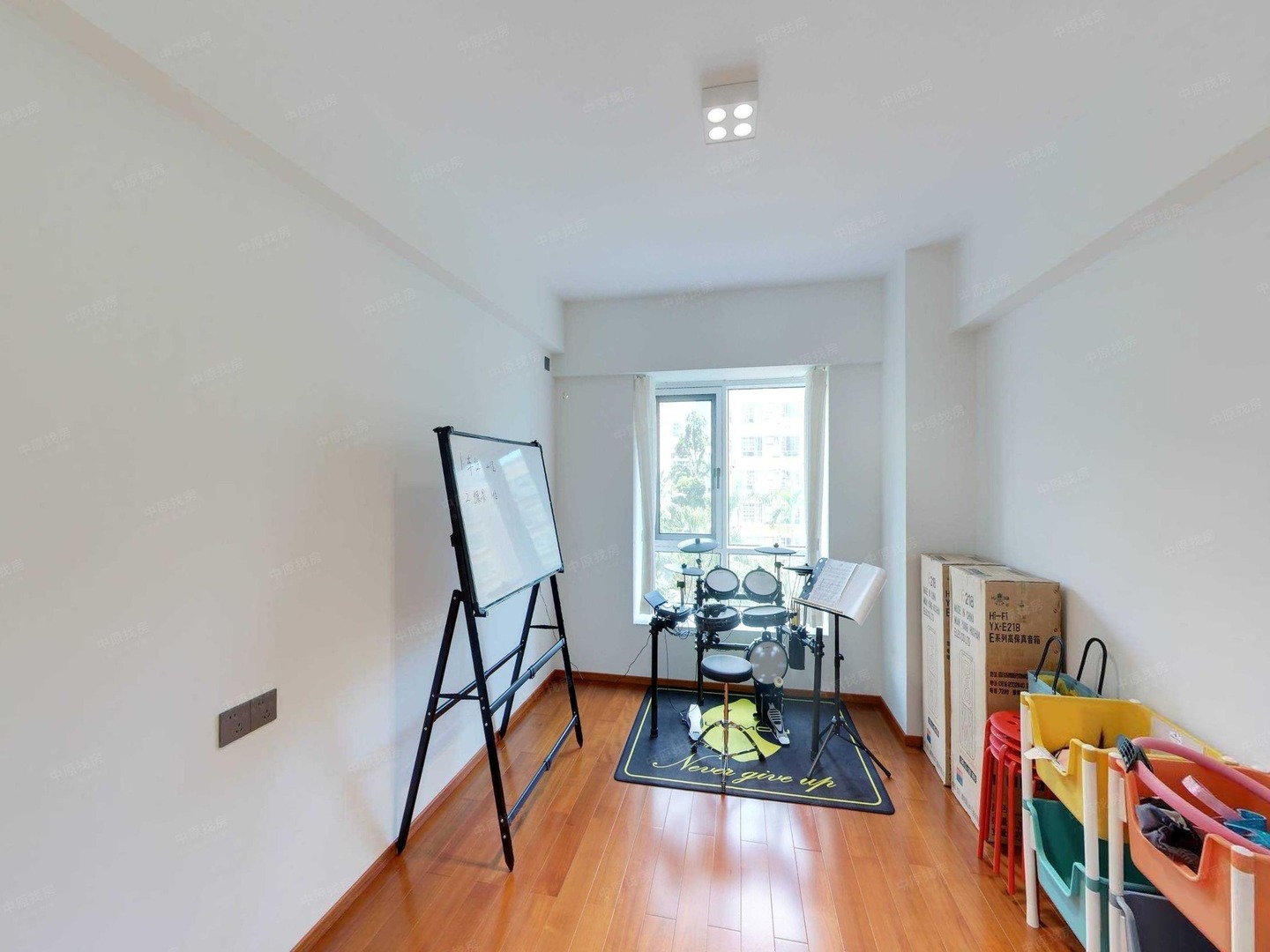 深圳海月花园二手房房源图片