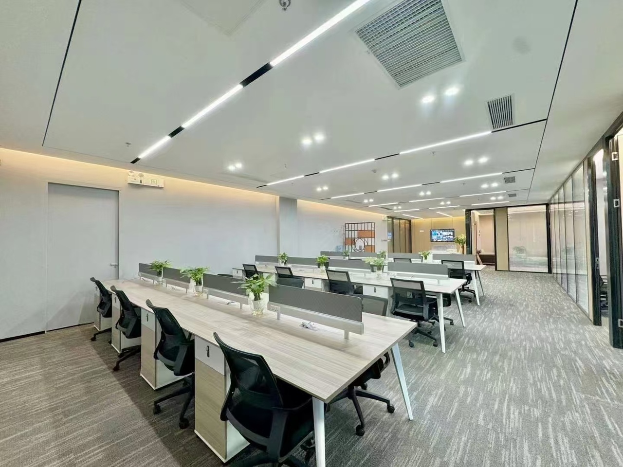 深圳中国凤凰大厦二手房房源图片