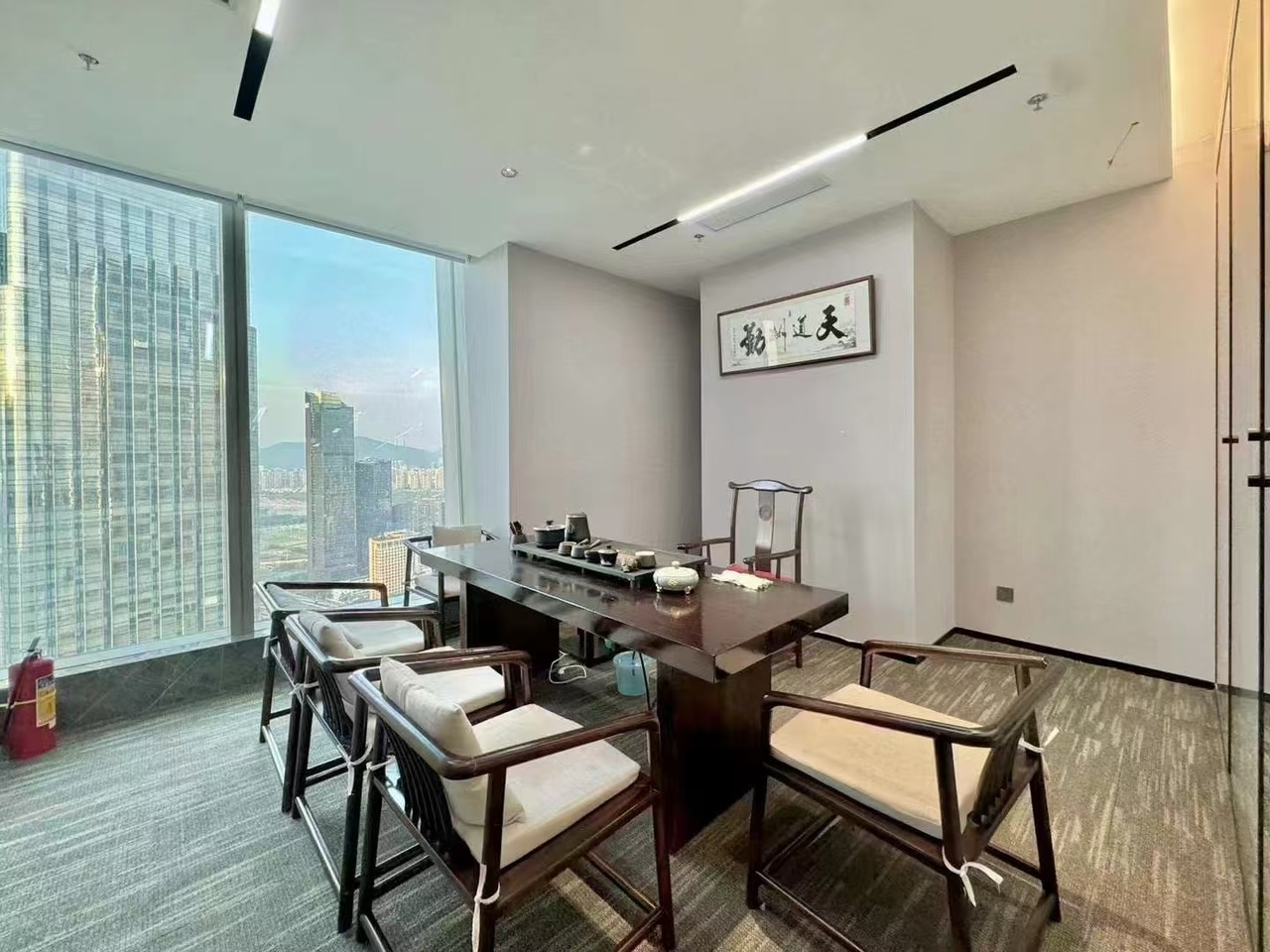 深圳中国凤凰大厦二手房房源图片