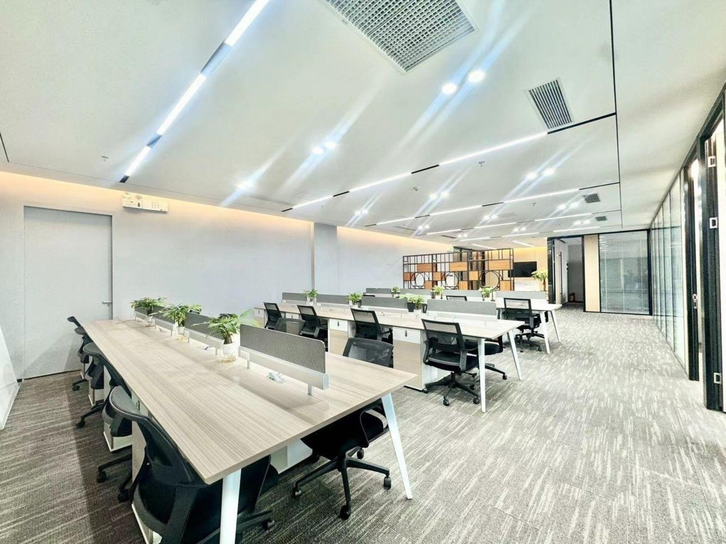 深圳中国凤凰大厦二手房房源图片