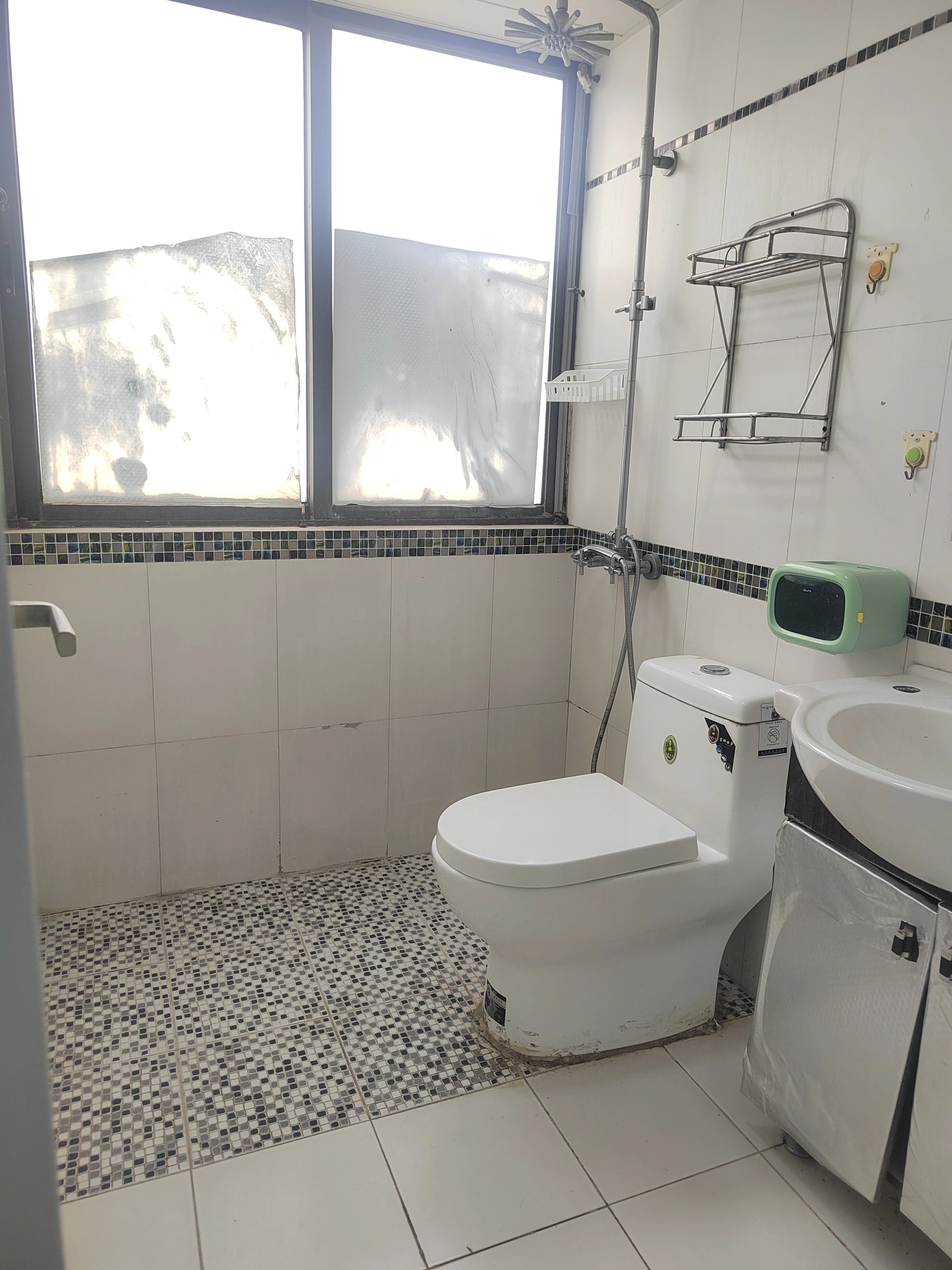 深圳英郡年华花园一期二手房房源图片