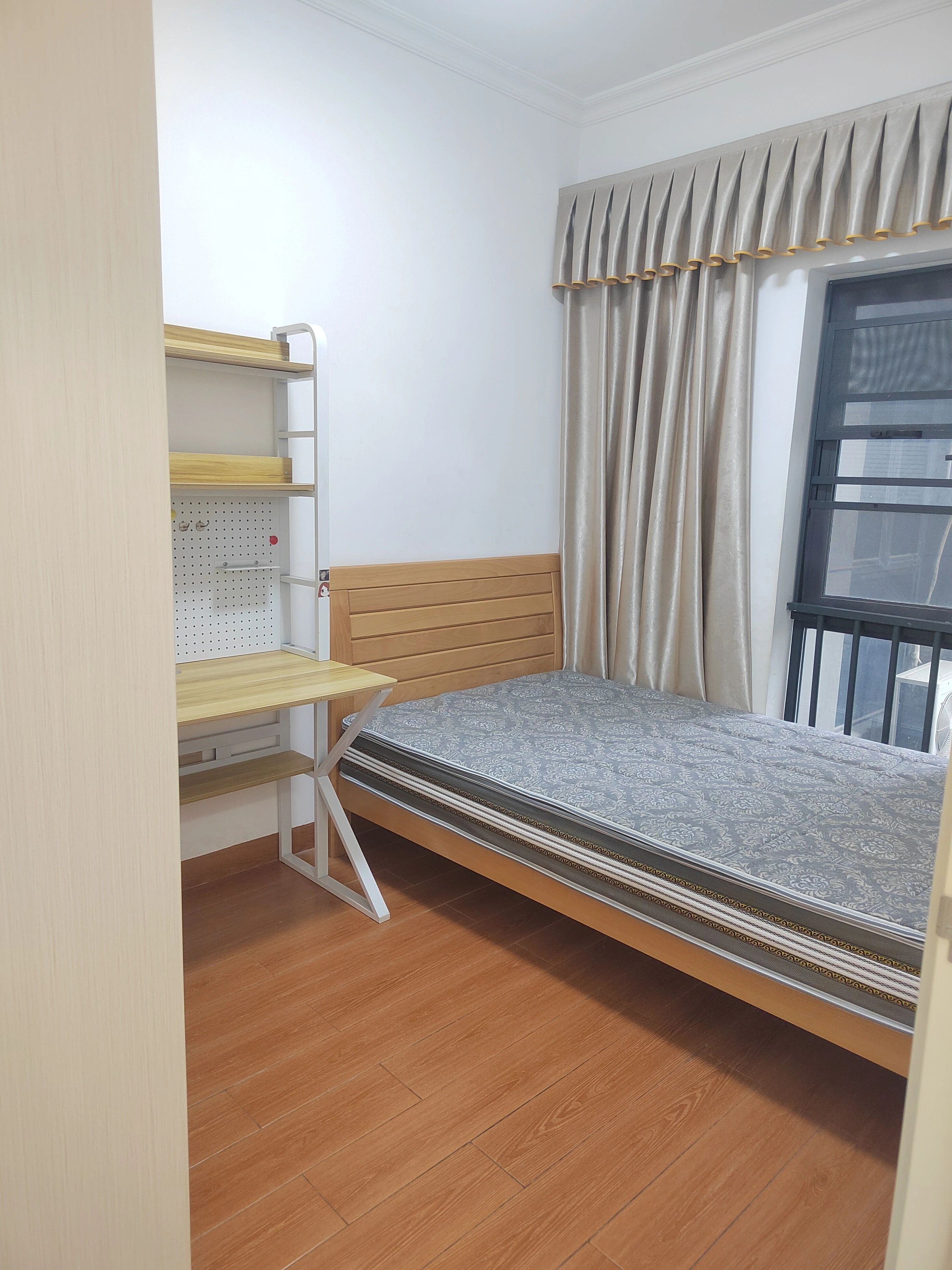 深圳英郡年华三期二手房房源图片