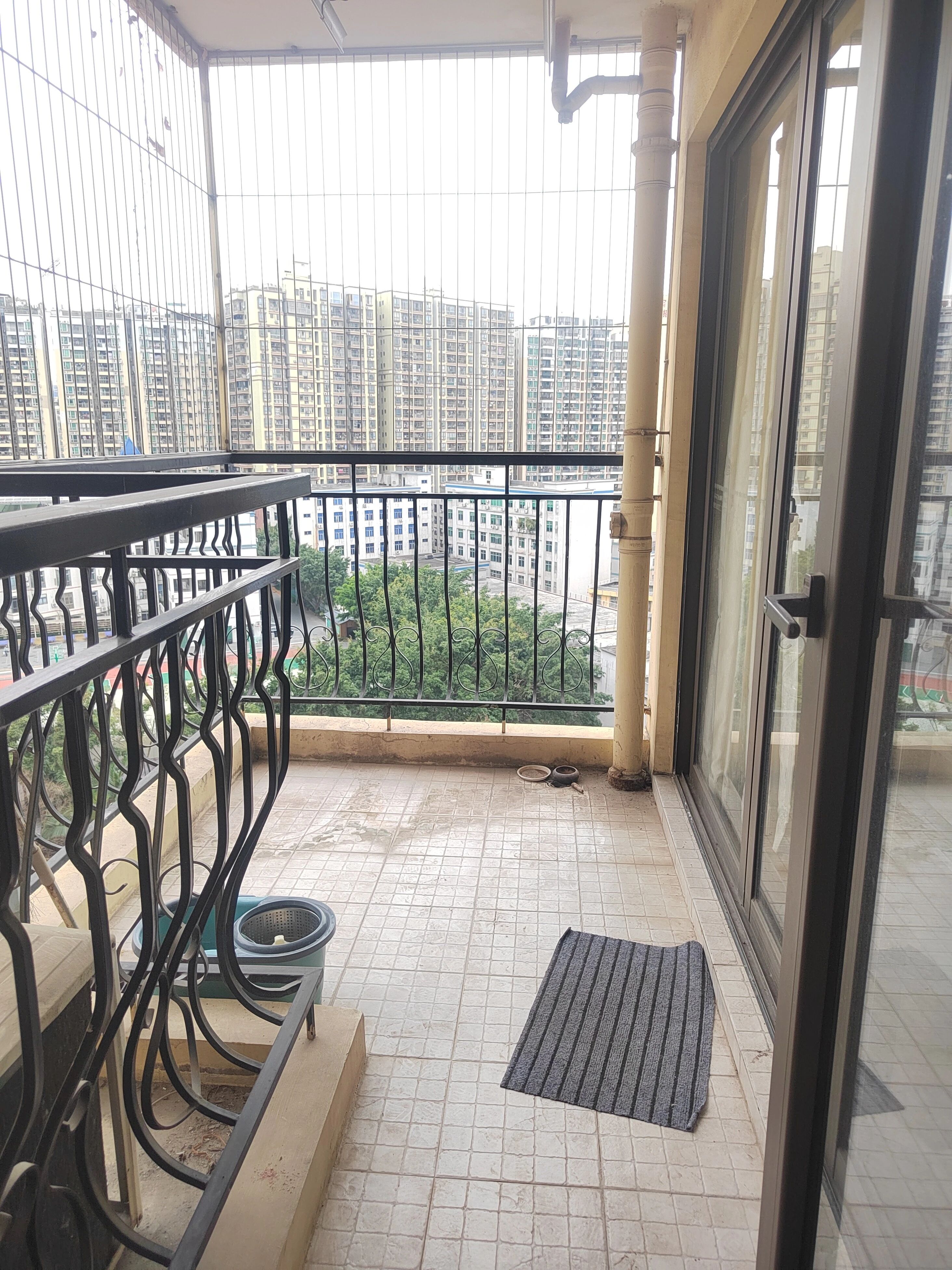 深圳英郡年华花园一期二手房房源图片