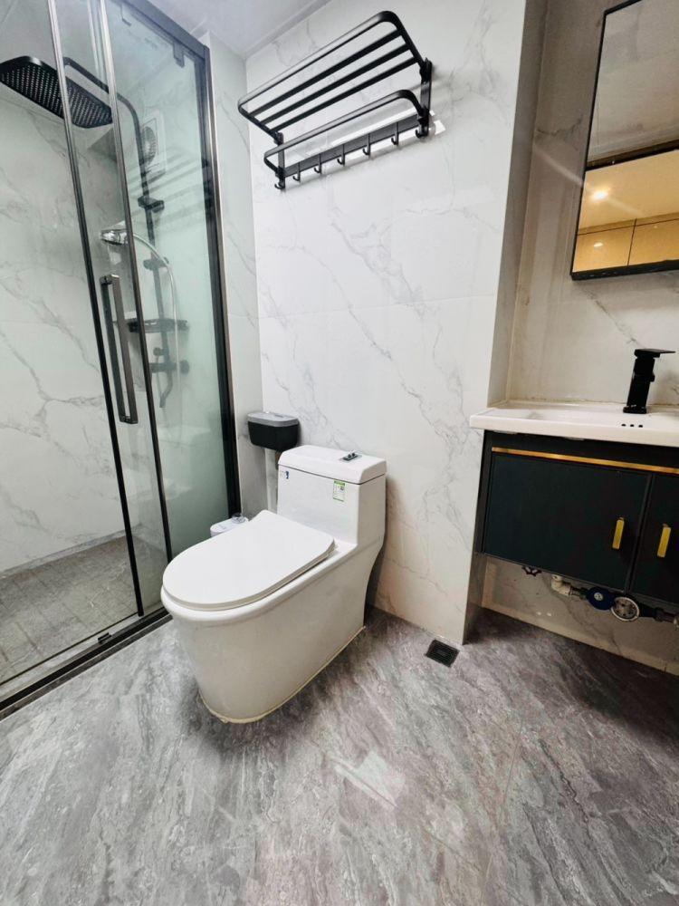 深圳和信大厦二手房房源图片