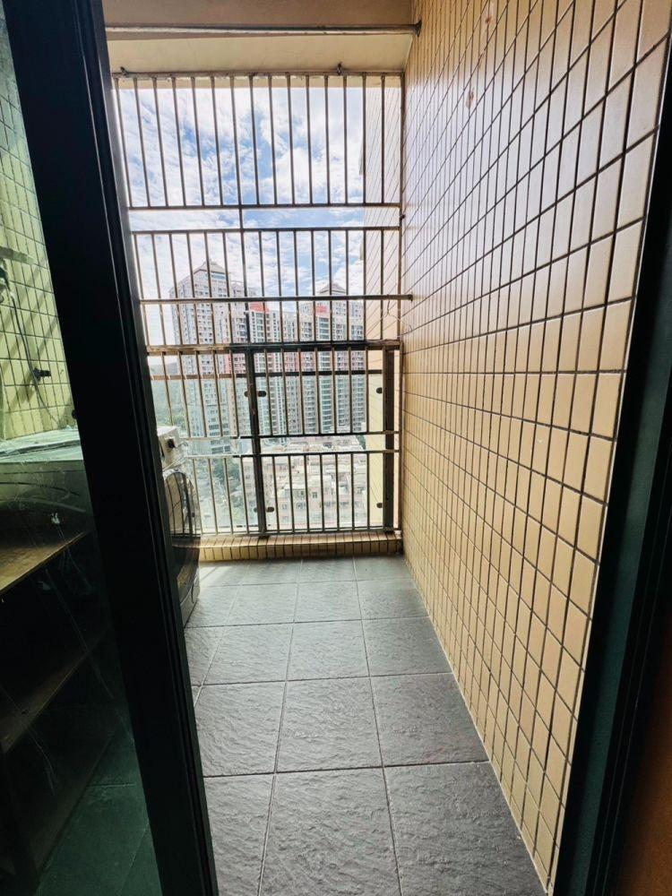 深圳新银座华庭二手房房源图片