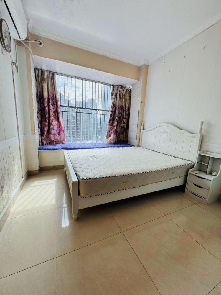 深圳新银座华庭二手房房源图片