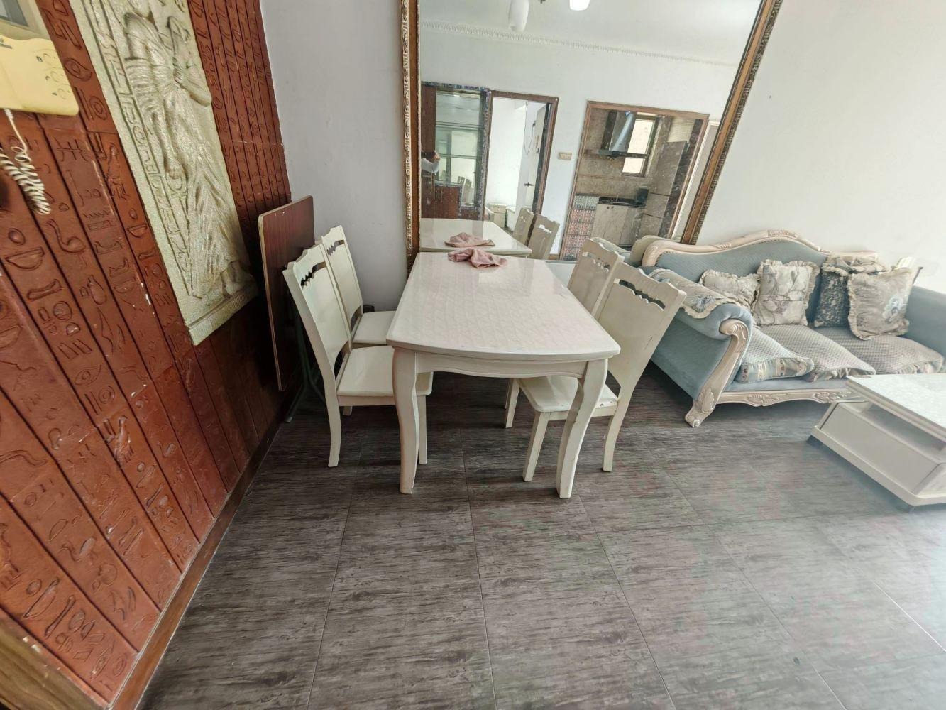 深圳新银座华庭二手房房源图片