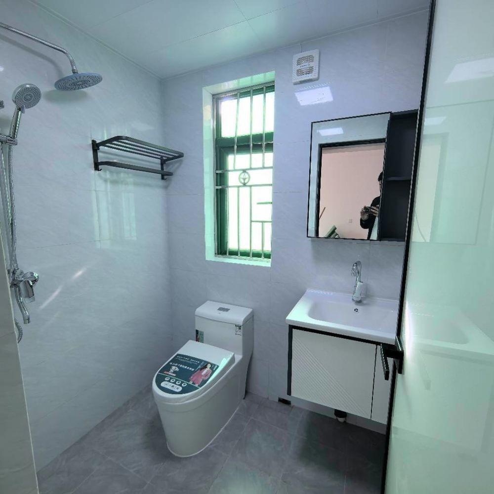 深圳罗湖金岸二手房房源图片