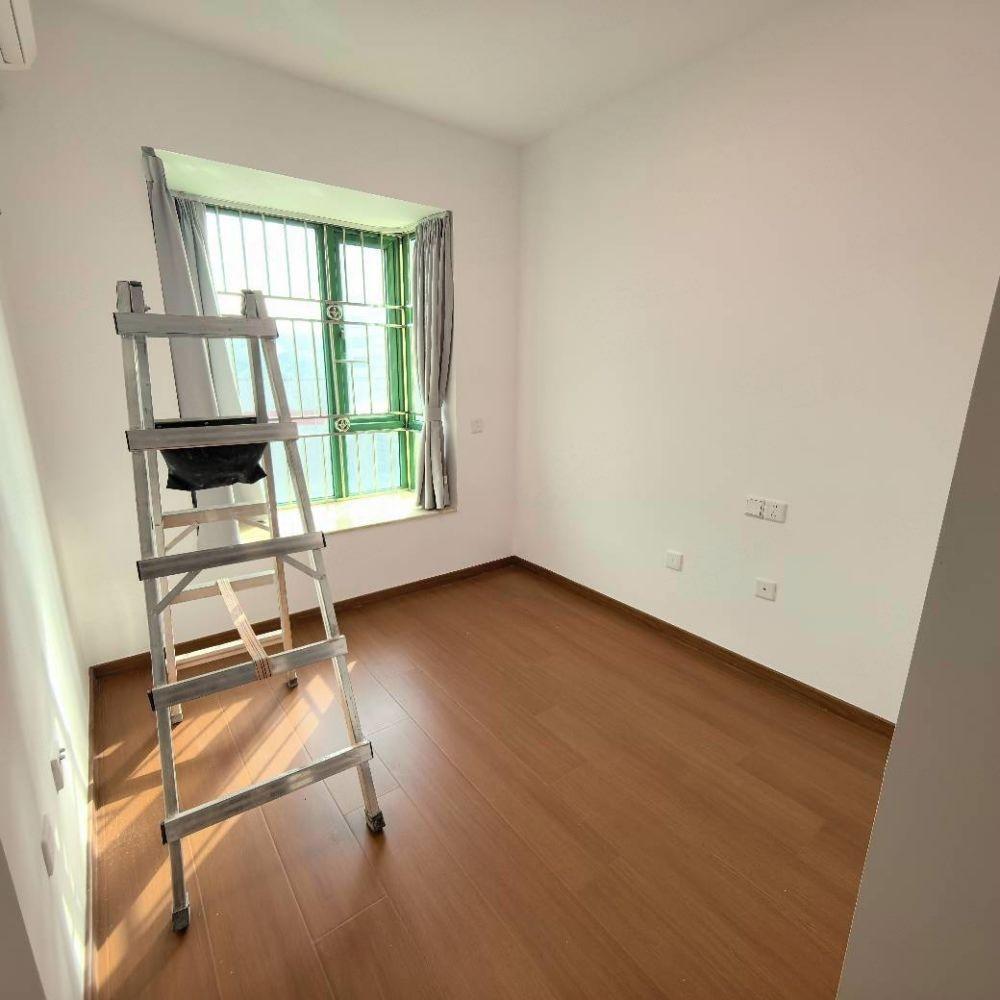 深圳罗湖金岸二手房房源图片