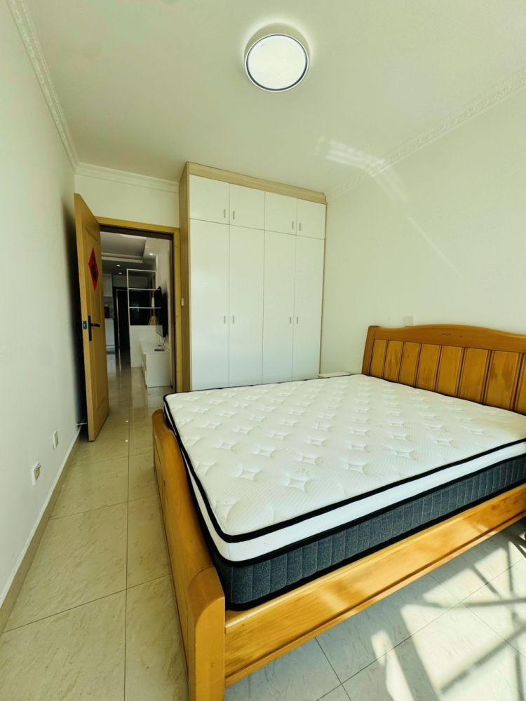 深圳新银座华庭二手房房源图片