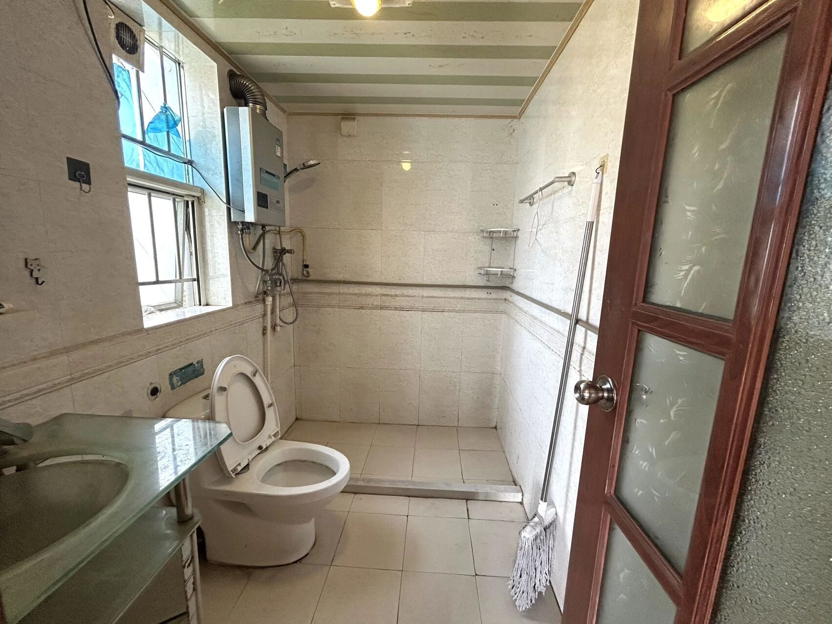 深圳知春里二手房房源图片