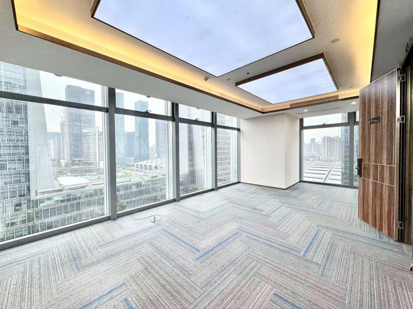 深圳卓越世纪中心二手房房源图片