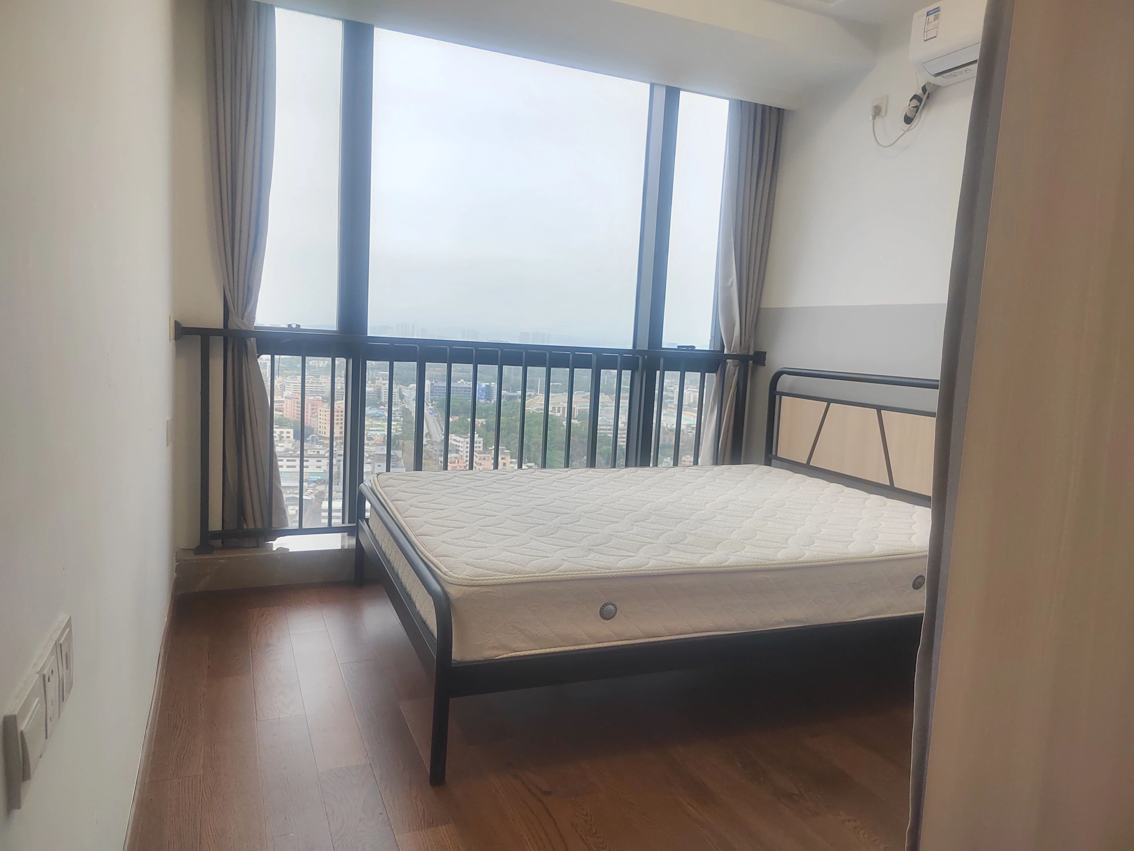 深圳英郡年华时光里二手房房源图片