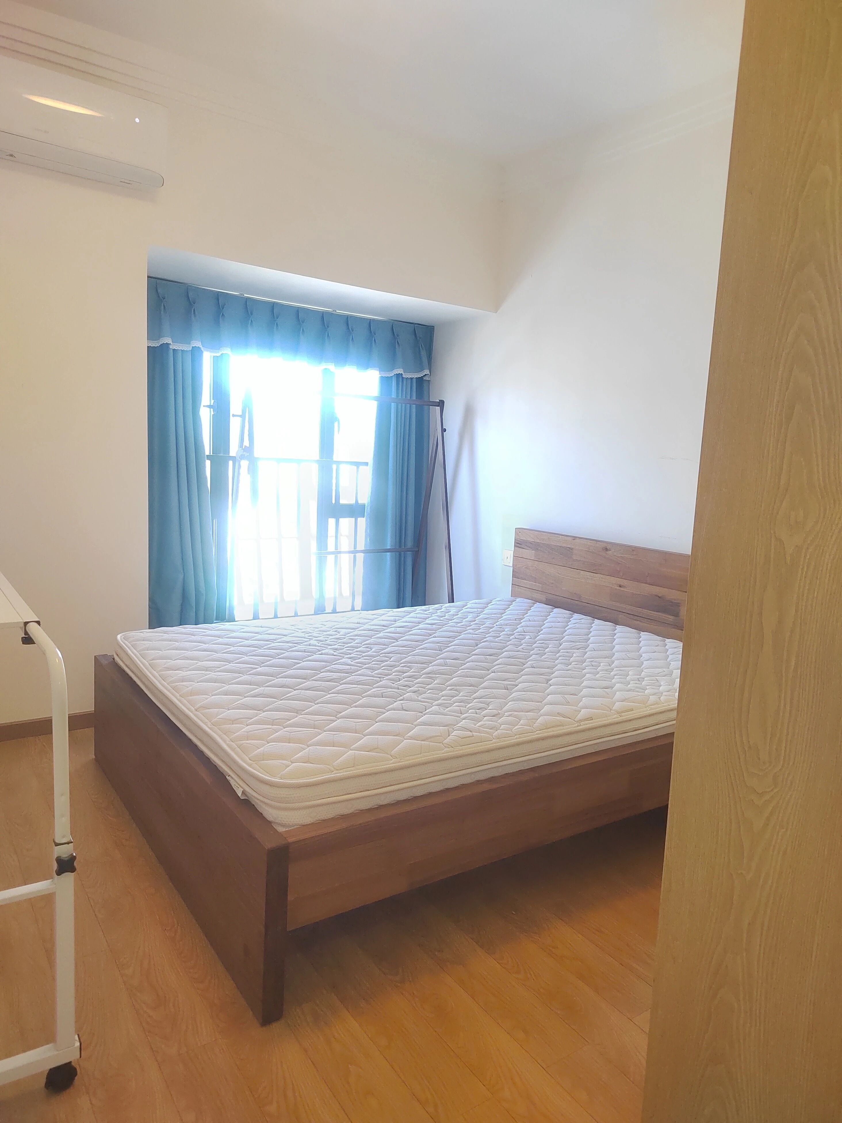 深圳倚龙华庭二手房房源图片