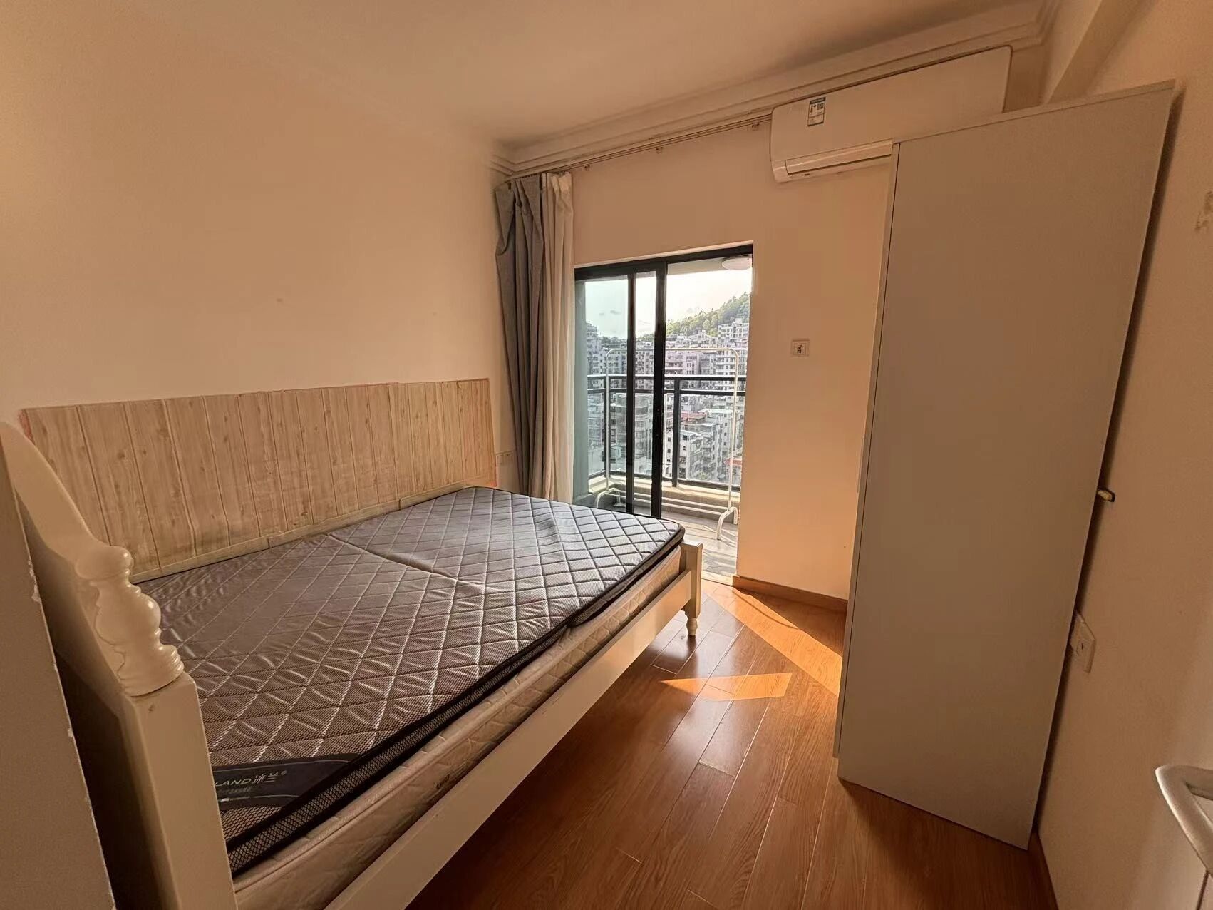 深圳倚龙华庭二手房房源图片